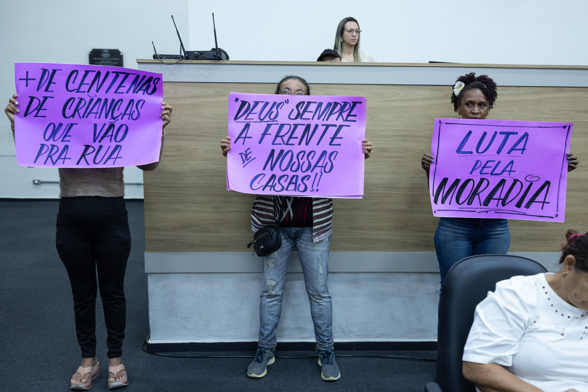 Reunião do Orçamento em Ubatuba<a style='float:right;color:#ccc' href='https://www3.al.sp.gov.br/repositorio/noticia/N-09-2023/fg308289.jpg' target=_blank><i class='bi bi-zoom-in'></i> Clique para ver a imagem </a>