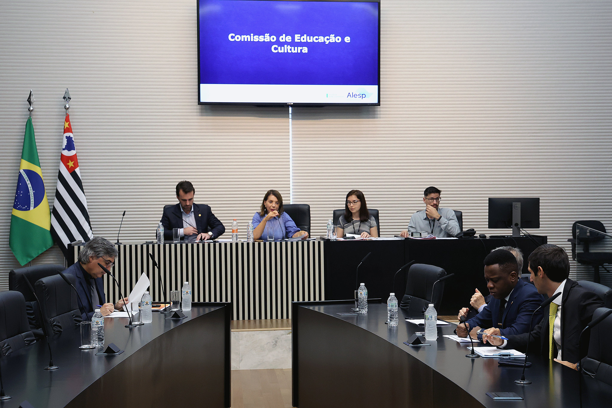 Reunio da CEC desta tera-feira (05)<a style='float:right;color:#ccc' href='https://www3.al.sp.gov.br/repositorio/noticia/N-09-2023/fg308343.jpg' target=_blank><i class='bi bi-zoom-in'></i> Clique para ver a imagem </a>