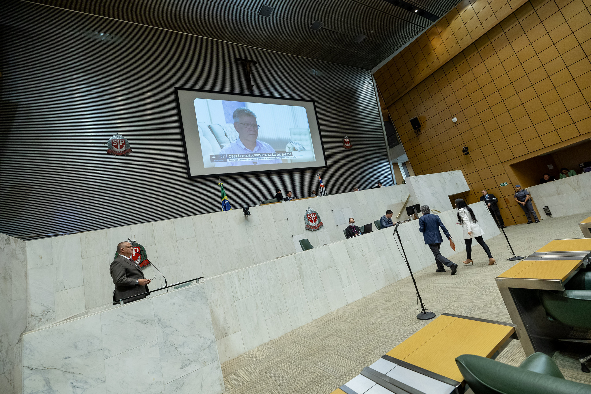 Plenrio Juscelino Kubitschek <a style='float:right;color:#ccc' href='https://www3.al.sp.gov.br/repositorio/noticia/N-09-2023/fg308361.jpg' target=_blank><i class='bi bi-zoom-in'></i> Clique para ver a imagem </a>