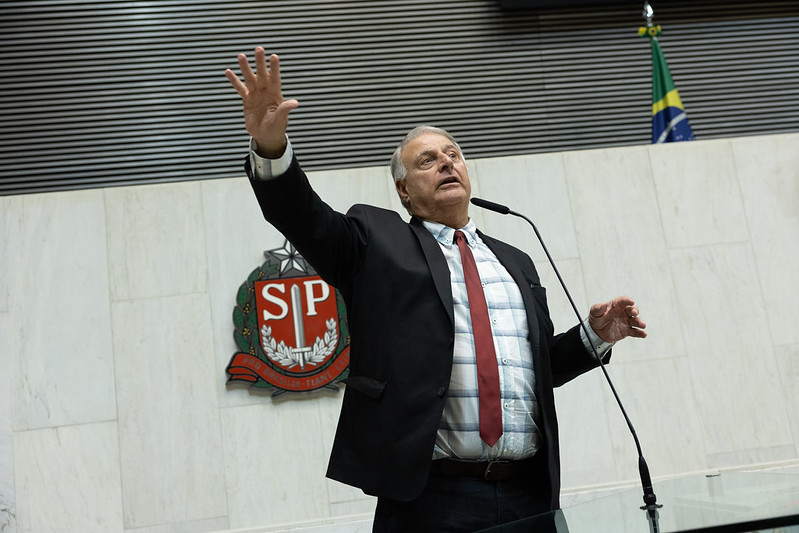 Sesso ordinria desta quarta (6)<a style='float:right;color:#ccc' href='https://www3.al.sp.gov.br/repositorio/noticia/N-09-2023/fg308377.jpg' target=_blank><i class='bi bi-zoom-in'></i> Clique para ver a imagem </a>