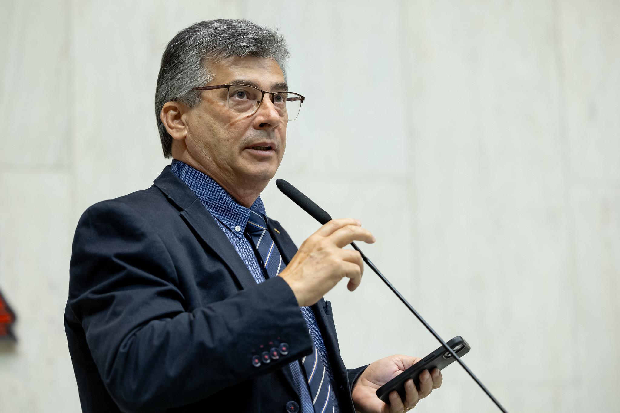 Sesso ordinria de quarta-feira (13/09)<a style='float:right;color:#ccc' href='https://www3.al.sp.gov.br/repositorio/noticia/N-09-2023/fg308669.jpg' target=_blank><i class='bi bi-zoom-in'></i> Clique para ver a imagem </a>