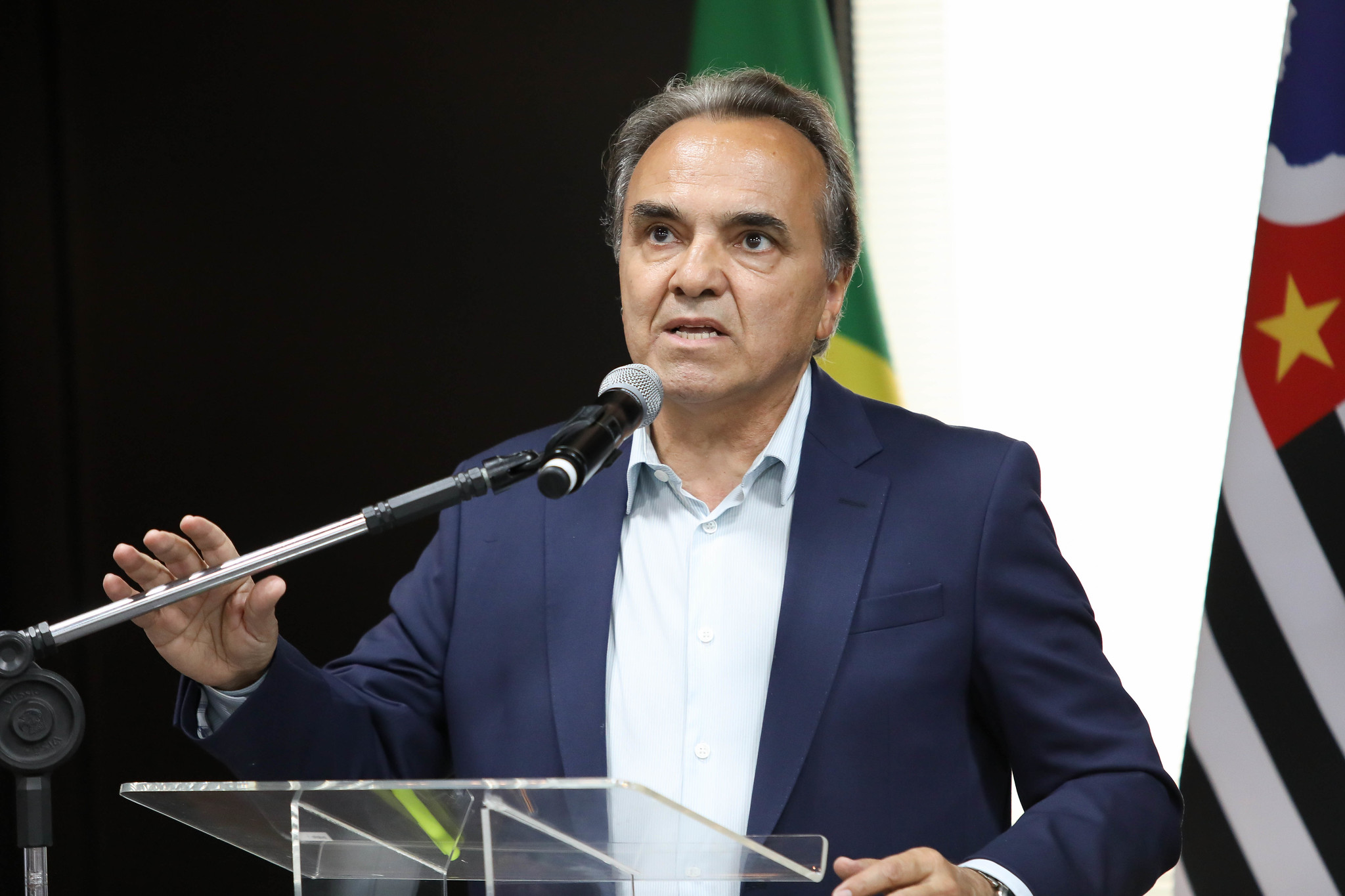 Médico Dirceu Rodrigues de Almeida na Alesp<a style='float:right;color:#ccc' href='https://www3.al.sp.gov.br/repositorio/noticia/N-09-2024/fg334180.jpg' target=_blank><i class='bi bi-zoom-in'></i> Clique para ver a imagem </a>