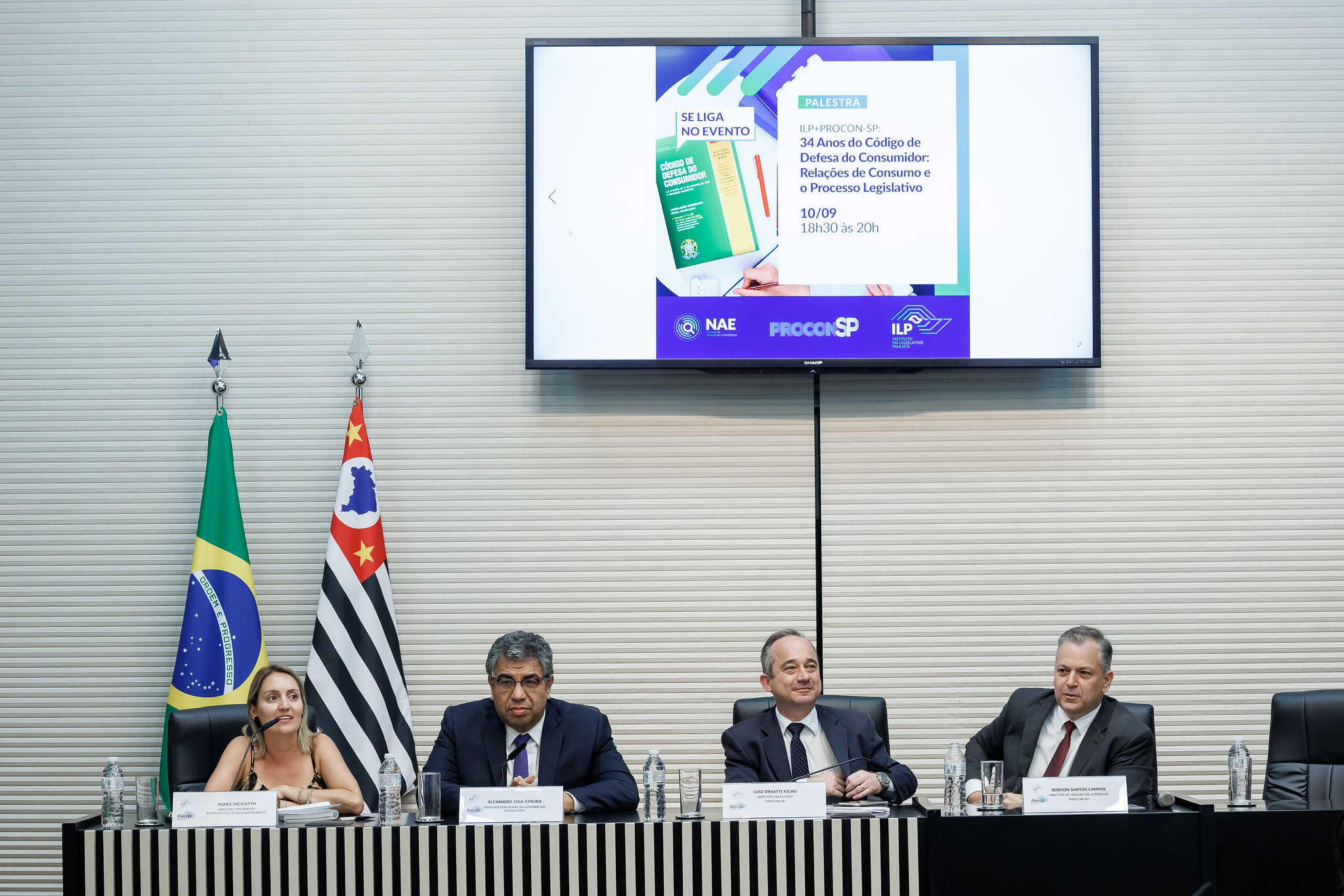 Seminrio sobre Cdigo de Defesa do Consumidor<a style='float:right;color:#ccc' href='https://www3.al.sp.gov.br/repositorio/noticia/N-09-2024/fg334679.jpg' target=_blank><i class='bi bi-zoom-in'></i> Clique para ver a imagem </a>