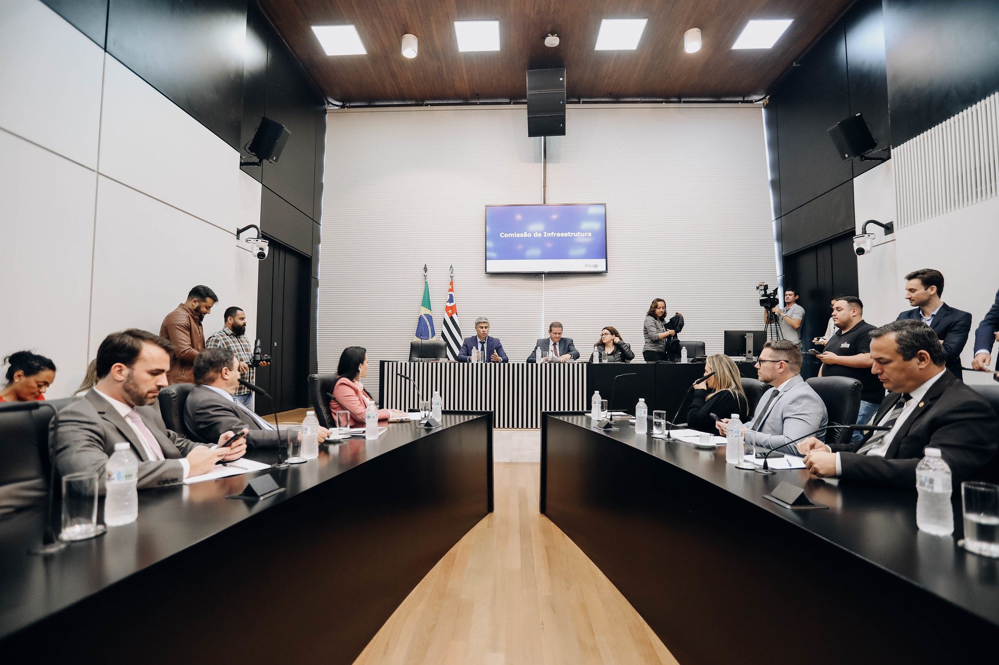 Comissão de Infraestrutura aprovou a indicação <a style='float:right;color:#ccc' href='https://www3.al.sp.gov.br/repositorio/noticia/N-09-2024/fg335120.jpg' target=_blank><i class='bi bi-zoom-in'></i> Clique para ver a imagem </a>
