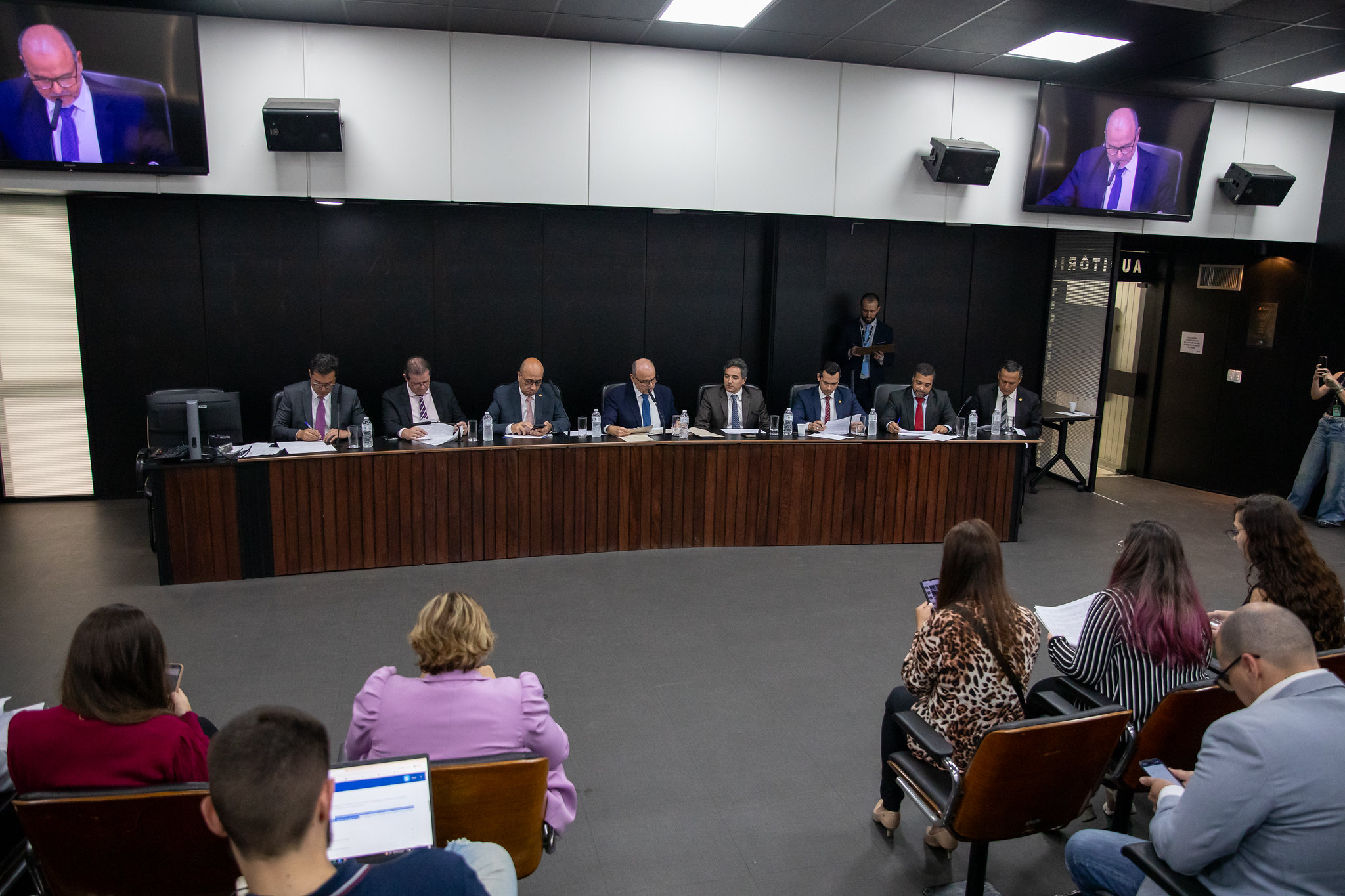 Reunio da CTC no auditrio Teotnio Vilela <a style='float:right;color:#ccc' href='https://www3.al.sp.gov.br/repositorio/noticia/N-09-2025/fg351979.jpg' target=_blank><i class='bi bi-zoom-in'></i> Clique para ver a imagem </a>
