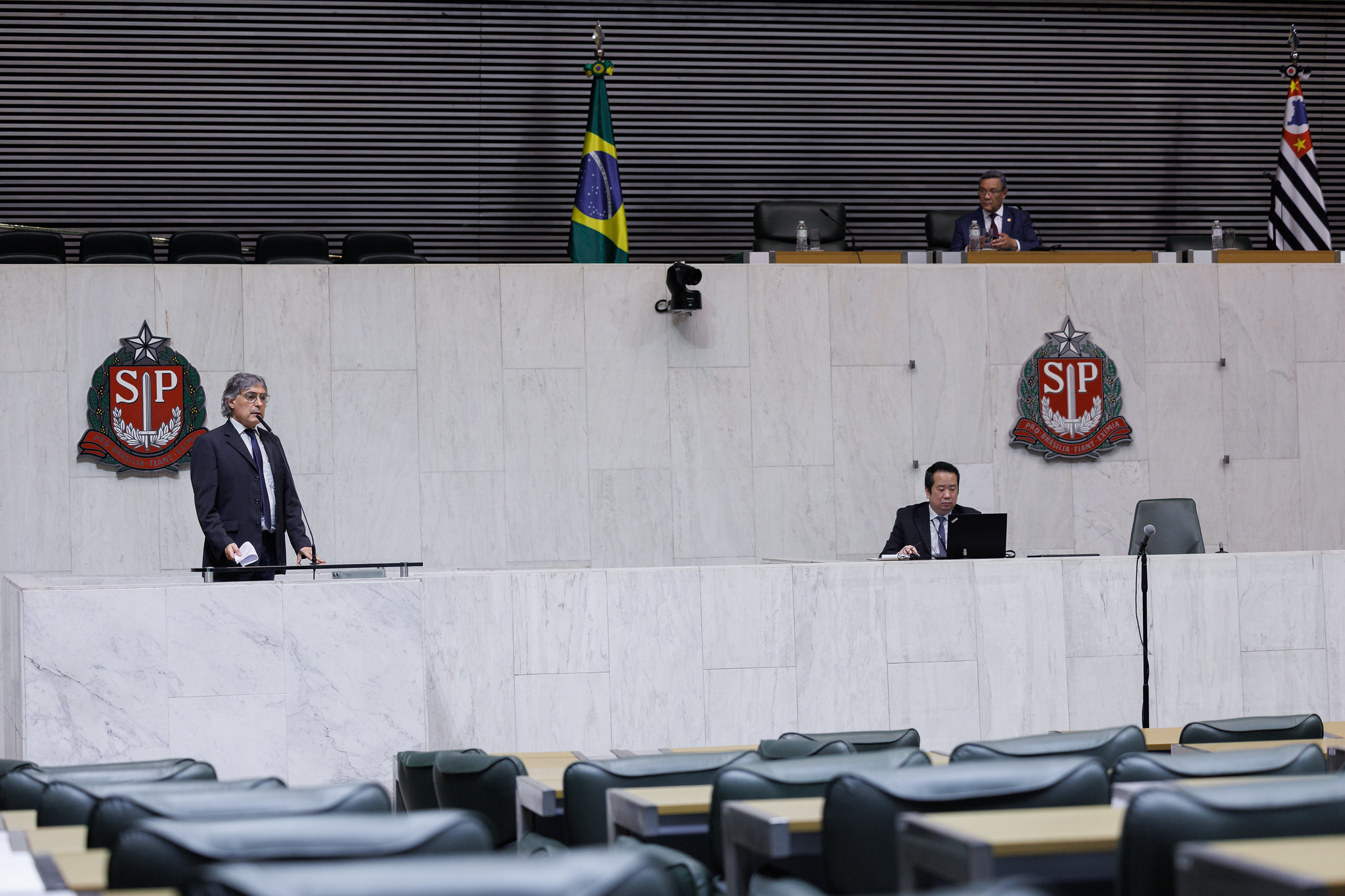 Expediente ocorre de segunda a sexta<a style='float:right;color:#ccc' href='https://www3.al.sp.gov.br/repositorio/noticia/N-09-2025/fg352022.jpg' target=_blank><i class='bi bi-zoom-in'></i> Clique para ver a imagem </a>