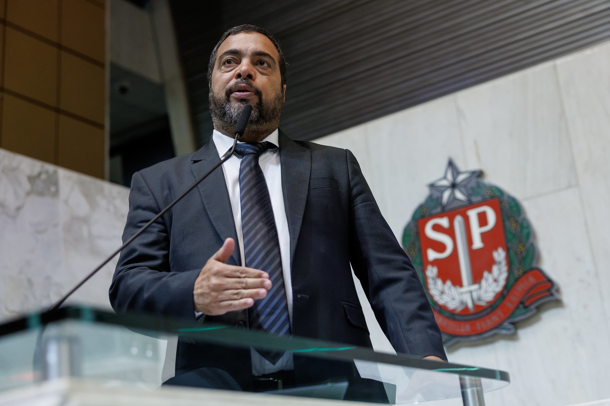 Marcolino (PT): fechamento de agências bancárias<a style='float:right;color:#ccc' href='https://www3.al.sp.gov.br/repositorio/noticia/N-09-2025/fg352270.jpg' target=_blank><i class='bi bi-zoom-in'></i> Clique para ver a imagem </a>