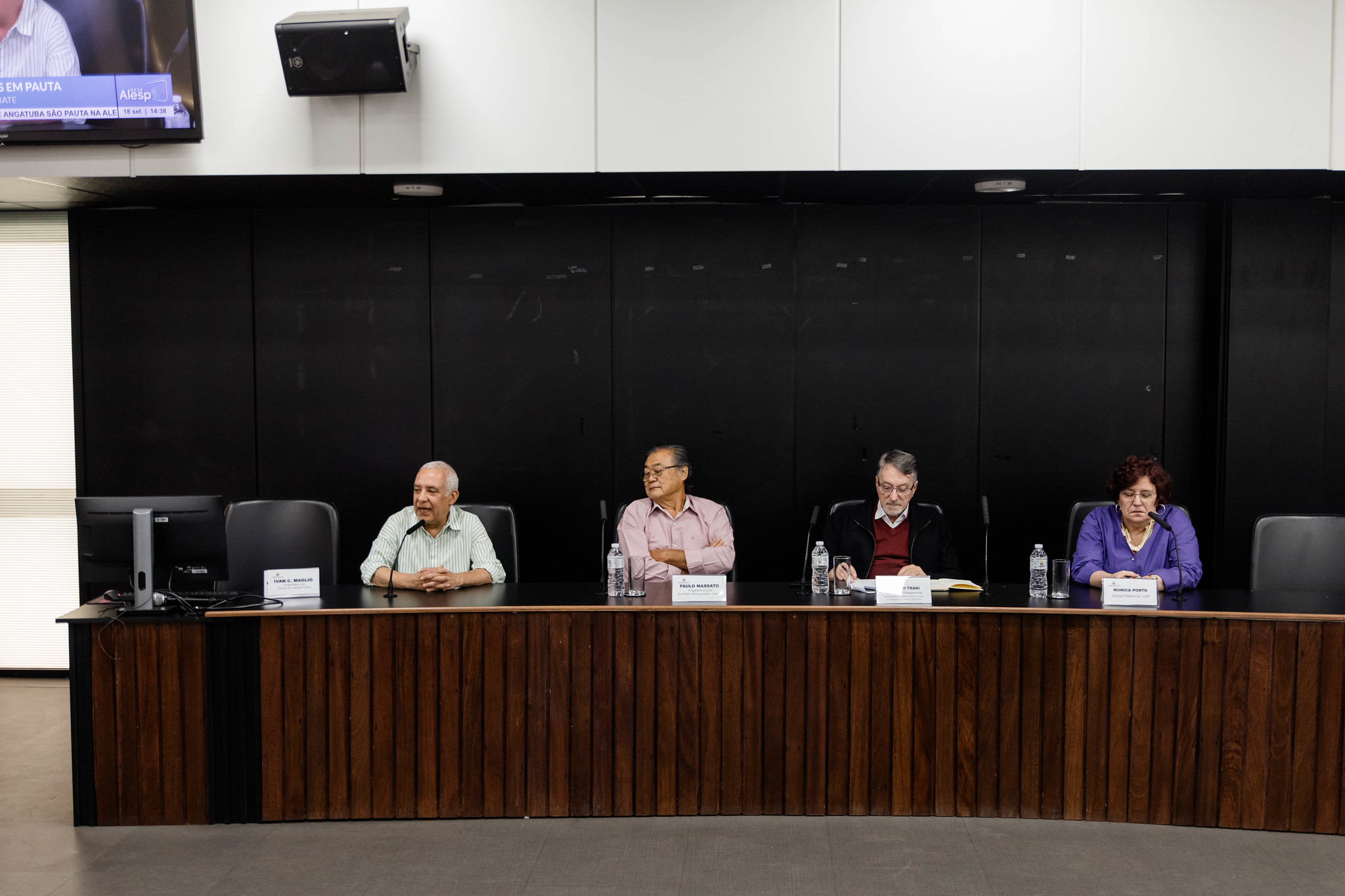 Especialistas participam de seminário<a style='float:right;color:#ccc' href='https://www3.al.sp.gov.br/repositorio/noticia/N-09-2025/fg352864.jpg' target=_blank><i class='bi bi-zoom-in'></i> Clique para ver a imagem </a>