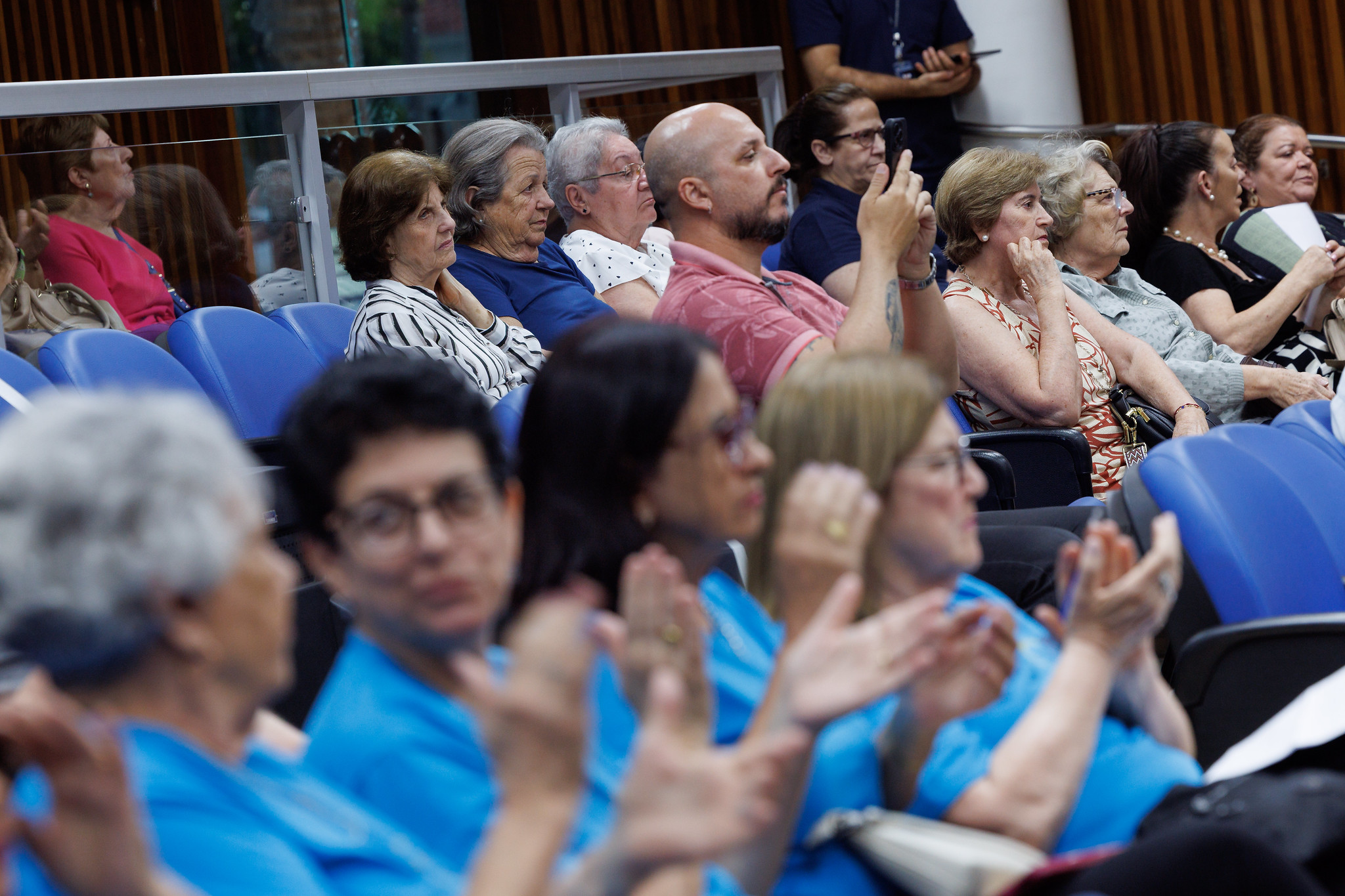 População levou demandas aos parlamentares<a style='float:right;color:#ccc' href='https://www3.al.sp.gov.br/repositorio/noticia/N-09-2025/fg352902.jpg' target=_blank><i class='bi bi-zoom-in'></i> Clique para ver a imagem </a>