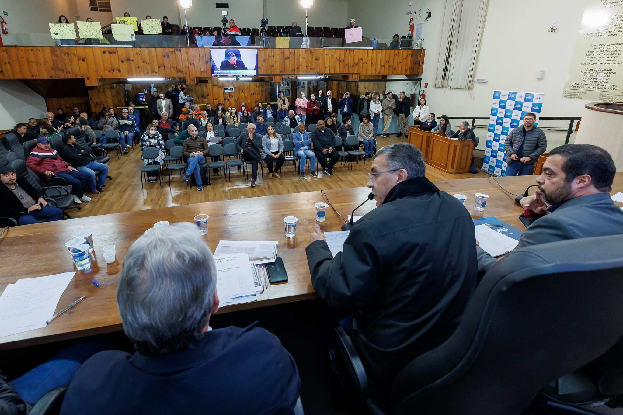 Sade e Mobilidade so pedidos da populao<a style='float:right;color:#ccc' href='https://www3.al.sp.gov.br/repositorio/noticia/N-09-2025/fg353486.jpg' target=_blank><i class='bi bi-zoom-in'></i> Clique para ver a imagem </a>