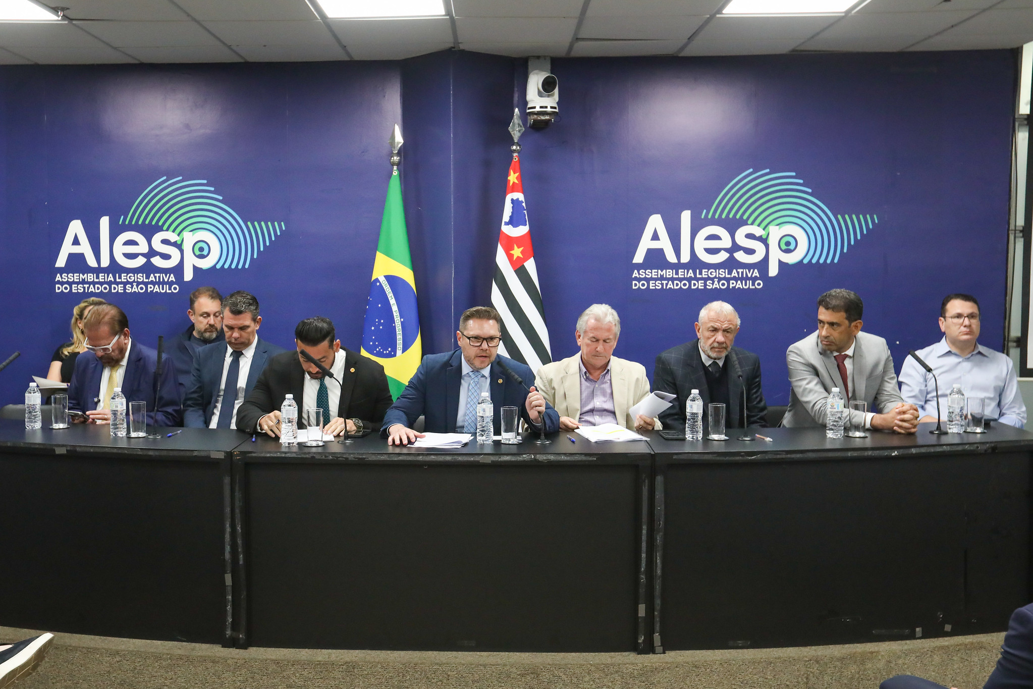 Comissão de Assuntos Desportivos presente <a style='float:right;color:#ccc' href='https://www3.al.sp.gov.br/repositorio/noticia/N-09-2025/fg353703.jpg' target=_blank><i class='bi bi-zoom-in'></i> Clique para ver a imagem </a>