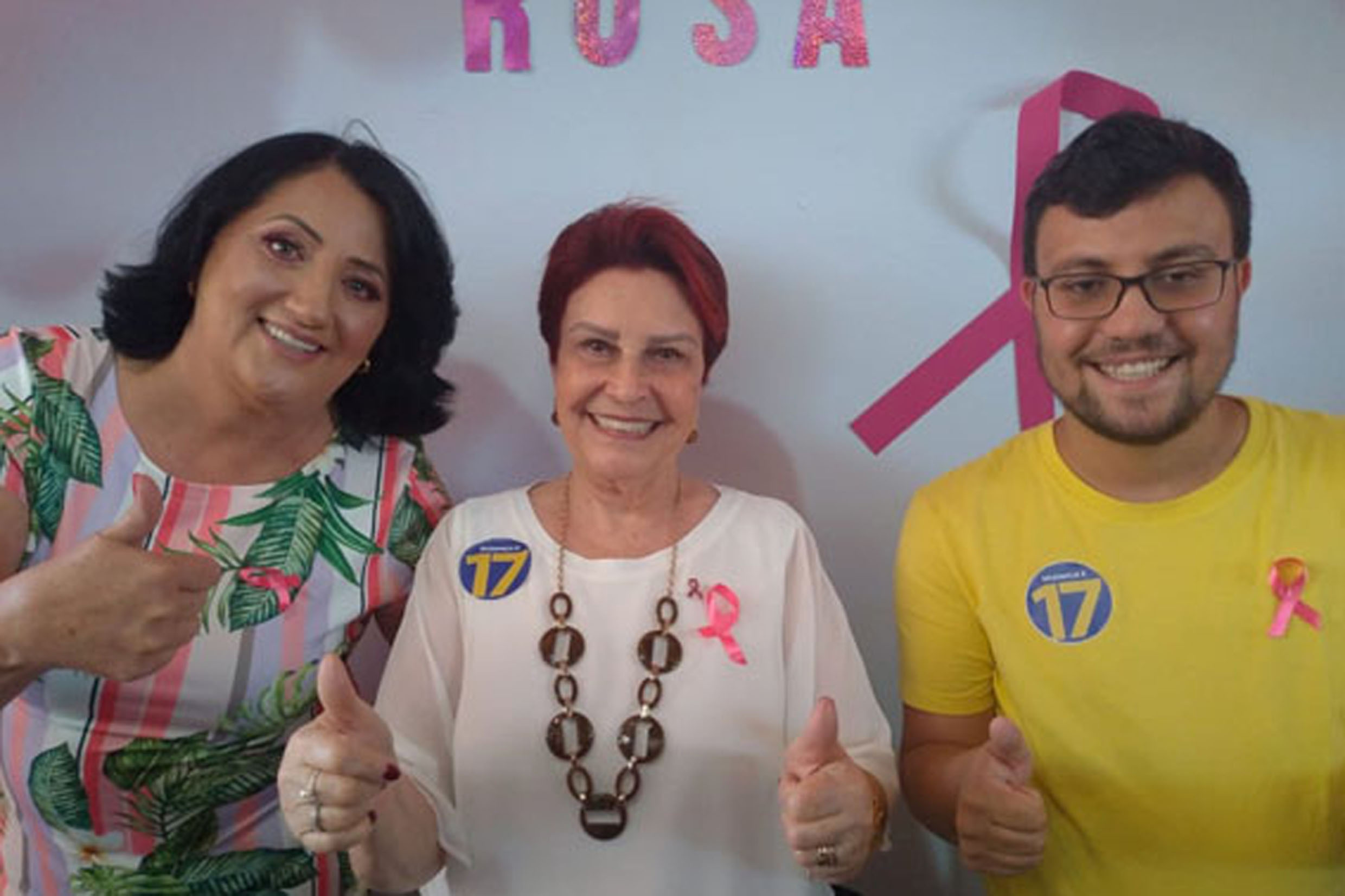 Edna Macedo (ao centro)<a style='float:right' href='https://www3.al.sp.gov.br/repositorio/noticia/N-10-2020/fg256090.jpg' target=_blank><img src='/_img/material-file-download-white.png' width='14px' alt='Clique para baixar a imagem'></a>