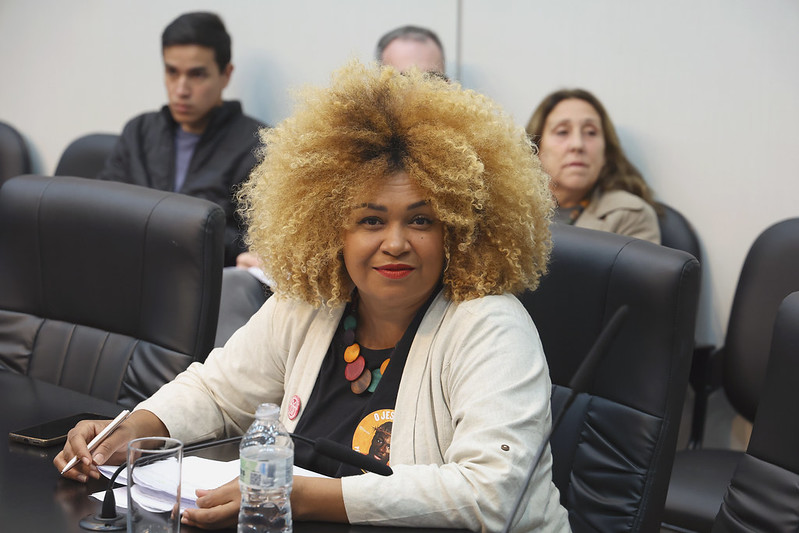 Deputada Ediane Maria<a style='float:right;color:#ccc' href='https://www3.al.sp.gov.br/repositorio/noticia/N-10-2023/fg311490.jpg' target=_blank><i class='bi bi-zoom-in'></i> Clique para ver a imagem </a>