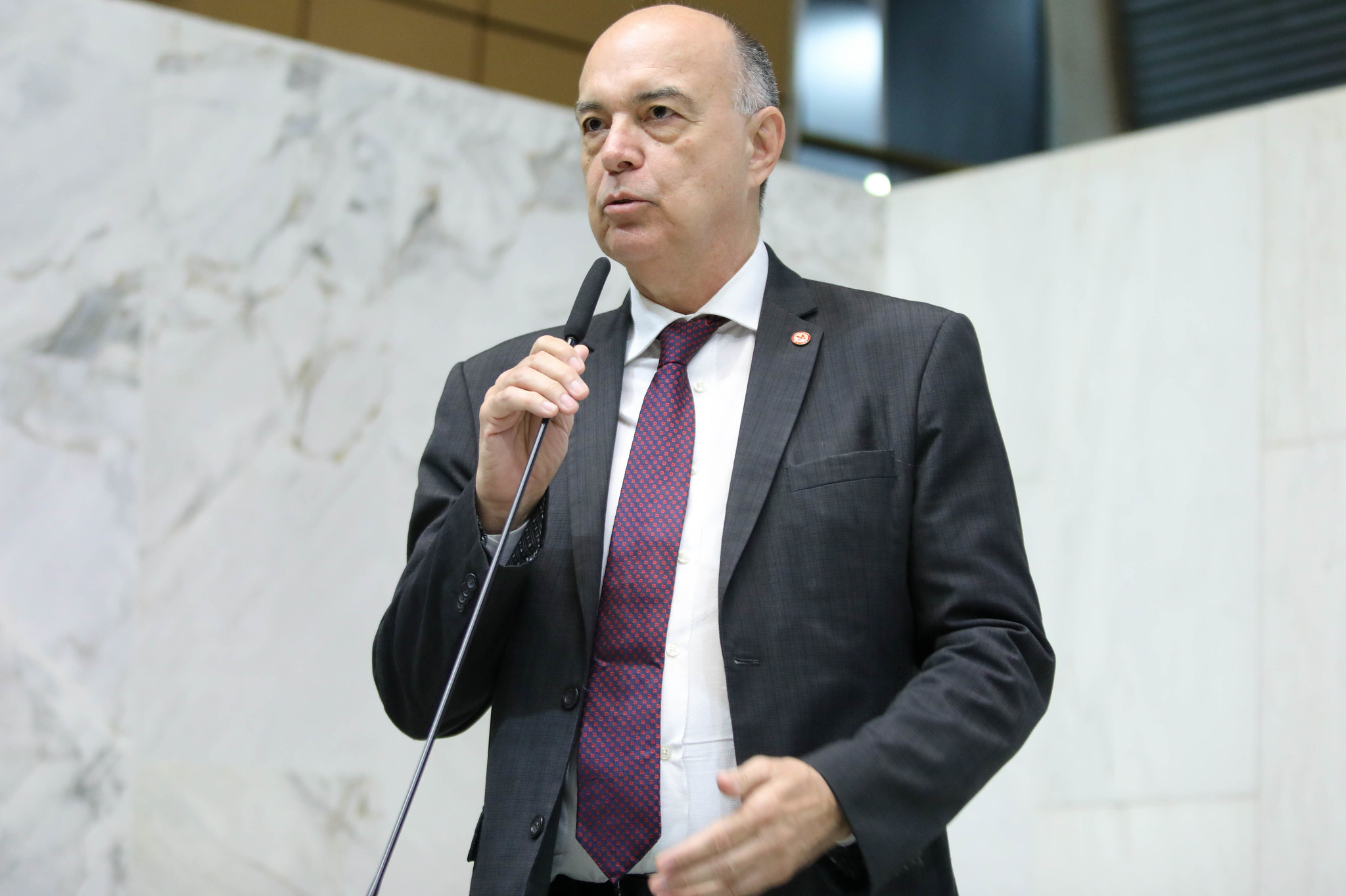 José Paulo Fernandes Júnior<a style='float:right;color:#ccc' href='https://www3.al.sp.gov.br/repositorio/noticia/N-10-2023/fg311647.jpg' target=_blank><i class='bi bi-zoom-in'></i> Clique para ver a imagem </a>