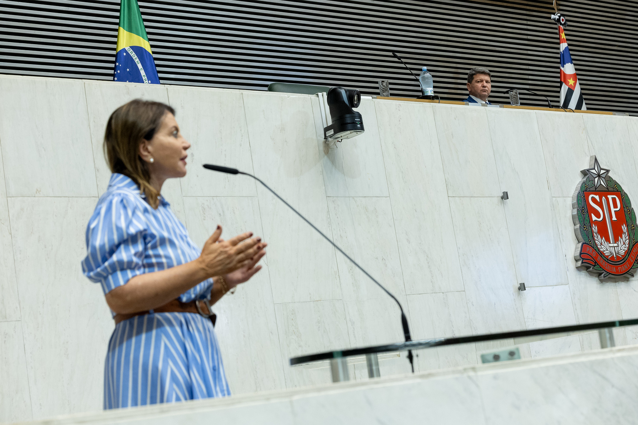 Sessão ordinária de segunda-feira (23/10)<a style='float:right;color:#ccc' href='https://www3.al.sp.gov.br/repositorio/noticia/N-10-2023/fg311722.jpg' target=_blank><i class='bi bi-zoom-in'></i> Clique para ver a imagem </a>