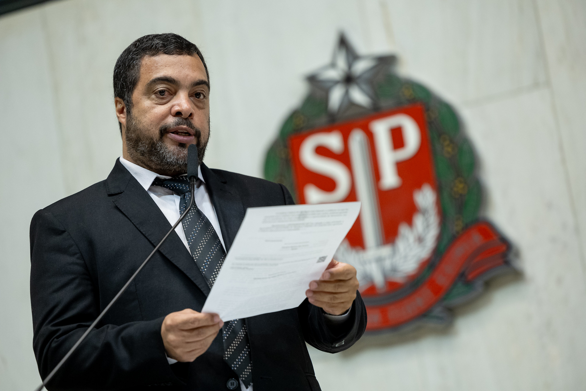 Dep. Luiz Claudio Marcolino (PT)<a style='float:right;color:#ccc' href='https://www3.al.sp.gov.br/repositorio/noticia/N-10-2023/fg312440.jpg' target=_blank><i class='bi bi-zoom-in'></i> Clique para ver a imagem </a>