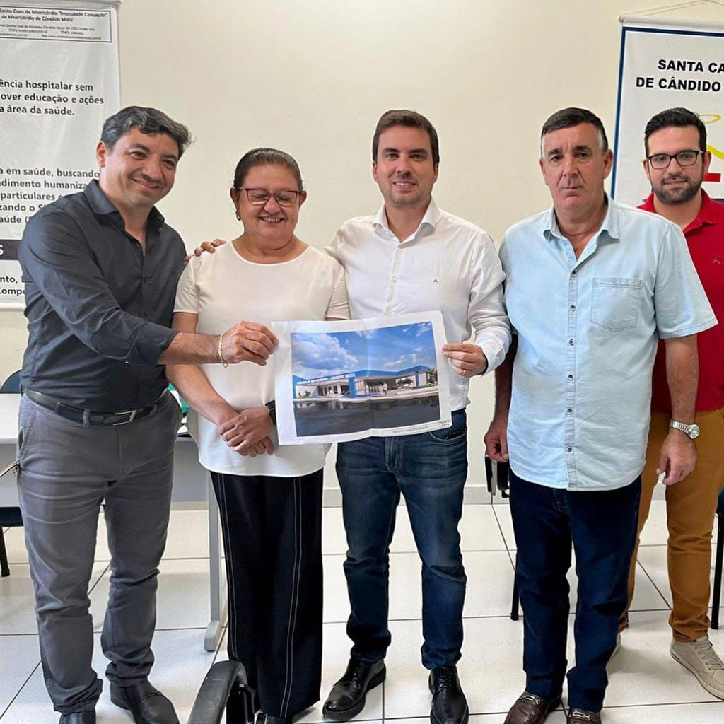 Dep. Vinicius Camarinha parabeniza Cândido Mota<a style='float:right;color:#ccc' href='https://www3.al.sp.gov.br/repositorio/noticia/N-10-2023/fg312443.jpg' target=_blank><i class='bi bi-zoom-in'></i> Clique para ver a imagem </a>
