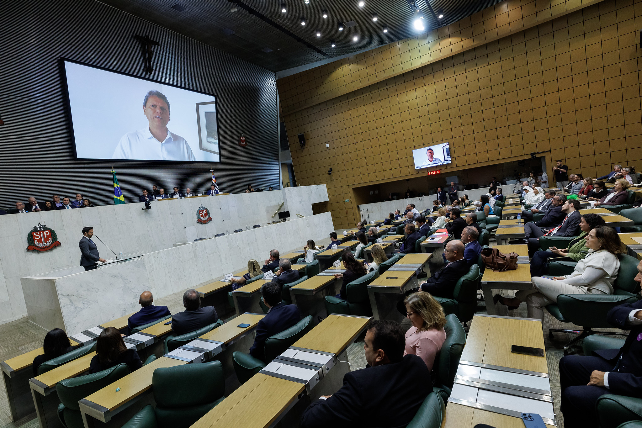 Sesso Solene foi realizada no plenrio JK<a style='float:right;color:#ccc' href='https://www3.al.sp.gov.br/repositorio/noticia/N-10-2024/fg336540.jpg' target=_blank><i class='bi bi-zoom-in'></i> Clique para ver a imagem </a>