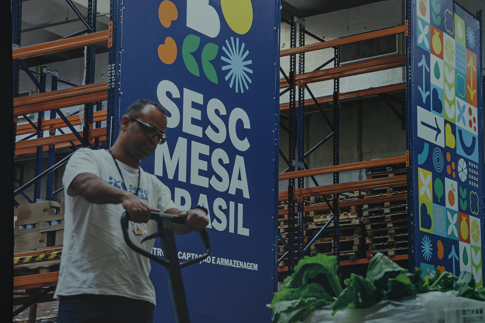 Mesa Brasil: segurana alimentar<a style='float:right;color:#ccc' href='https://www3.al.sp.gov.br/repositorio/noticia/N-10-2024/fg336643.jpg' target=_blank><i class='bi bi-zoom-in'></i> Clique para ver a imagem </a>