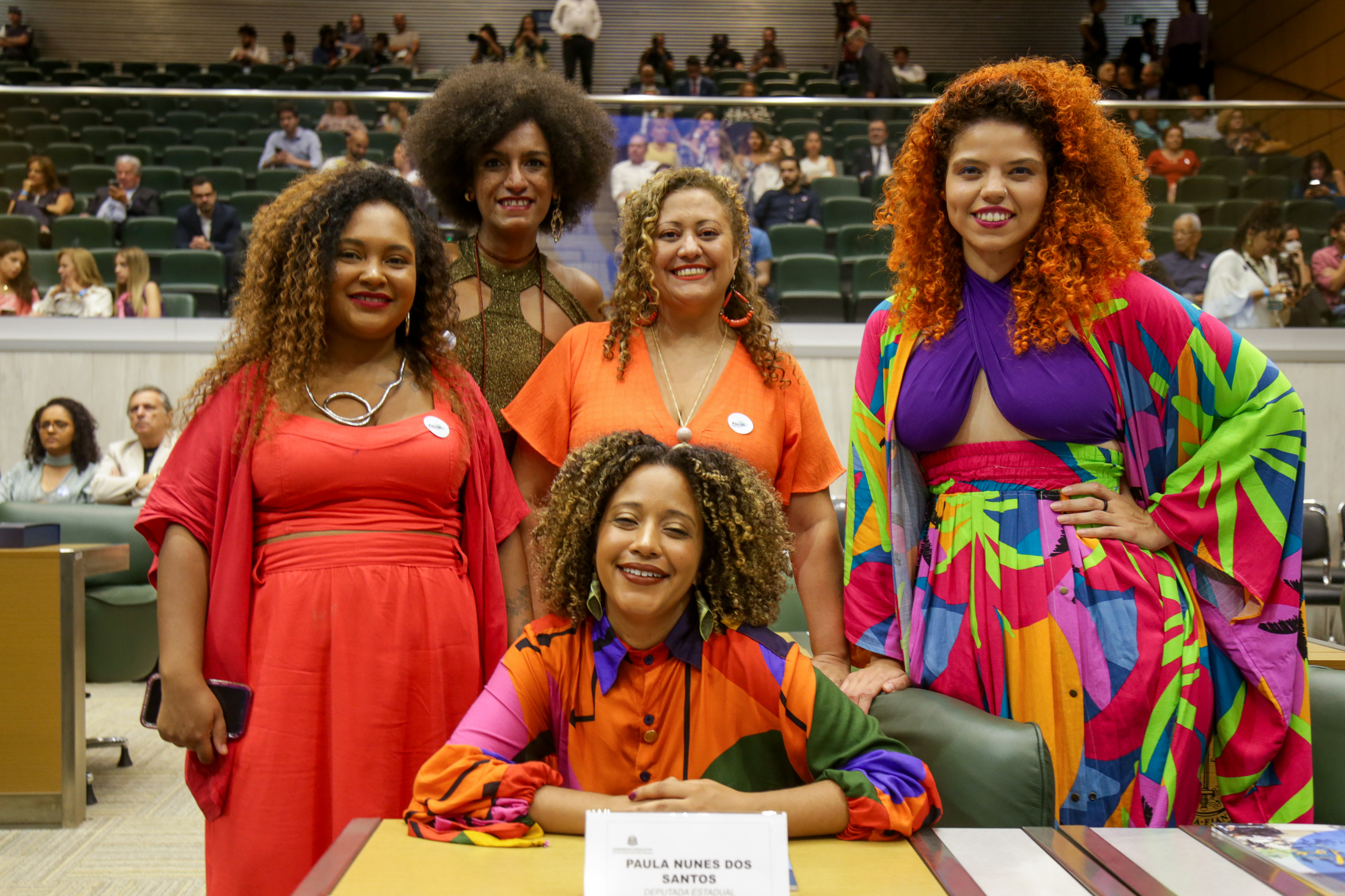 Deputadas da Bancada Feminista da Alesp<a style='float:right;color:#ccc' href='https://www3.al.sp.gov.br/repositorio/noticia/N-10-2024/fg337237.jpg' target=_blank><i class='bi bi-zoom-in'></i> Clique para ver a imagem </a>