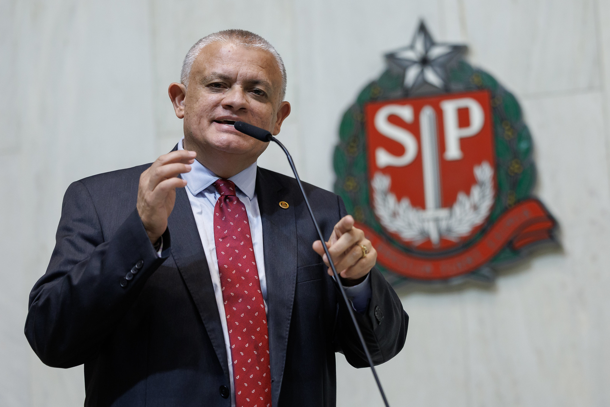 Dr. Jorge do Carmo: justia tributria<a style='float:right;color:#ccc' href='https://www3.al.sp.gov.br/repositorio/noticia/N-10-2025/fg353781.jpg' target=_blank><i class='bi bi-zoom-in'></i> Clique para ver a imagem </a>
