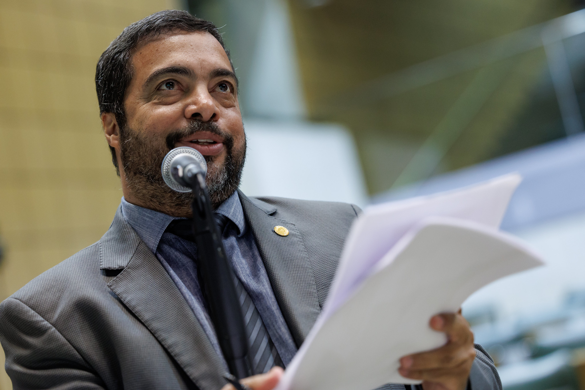 Luiz Claudio Marcolino: greve na sade<a style='float:right;color:#ccc' href='https://www3.al.sp.gov.br/repositorio/noticia/N-10-2025/fg353784.jpg' target=_blank><i class='bi bi-zoom-in'></i> Clique para ver a imagem </a>