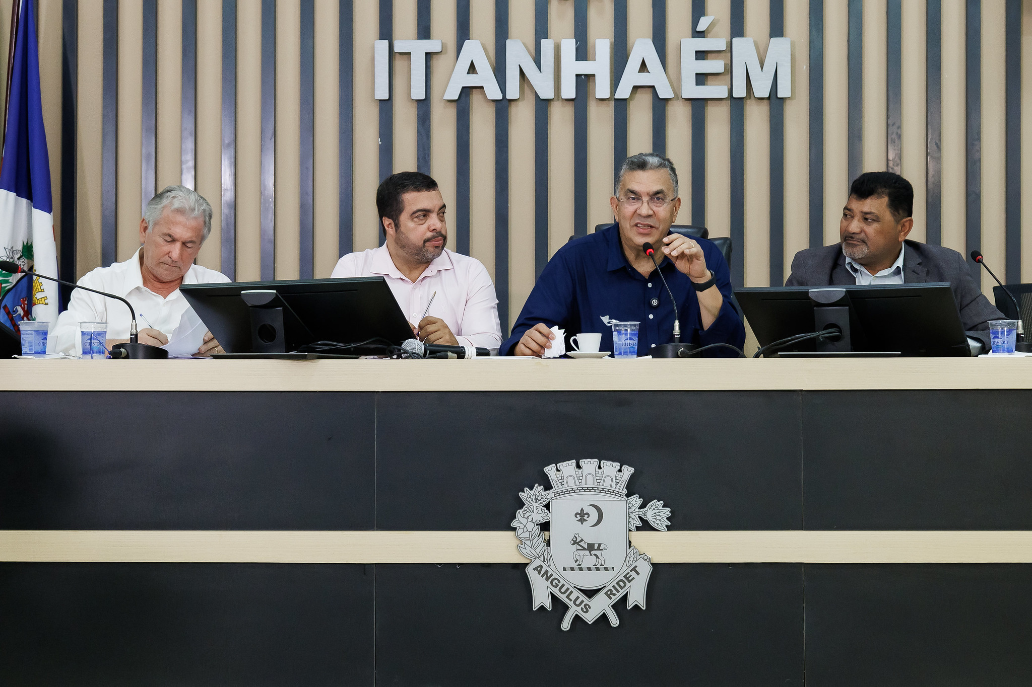 Educao e Cultura pautaram pedidos<a style='float:right' href='https://www3.al.sp.gov.br/repositorio/noticia/N-10-2025/fg353981.jpg' target=_blank><img src='/_img/material-file-download-white.png' width='14px' alt='Clique para baixar a imagem'></a>