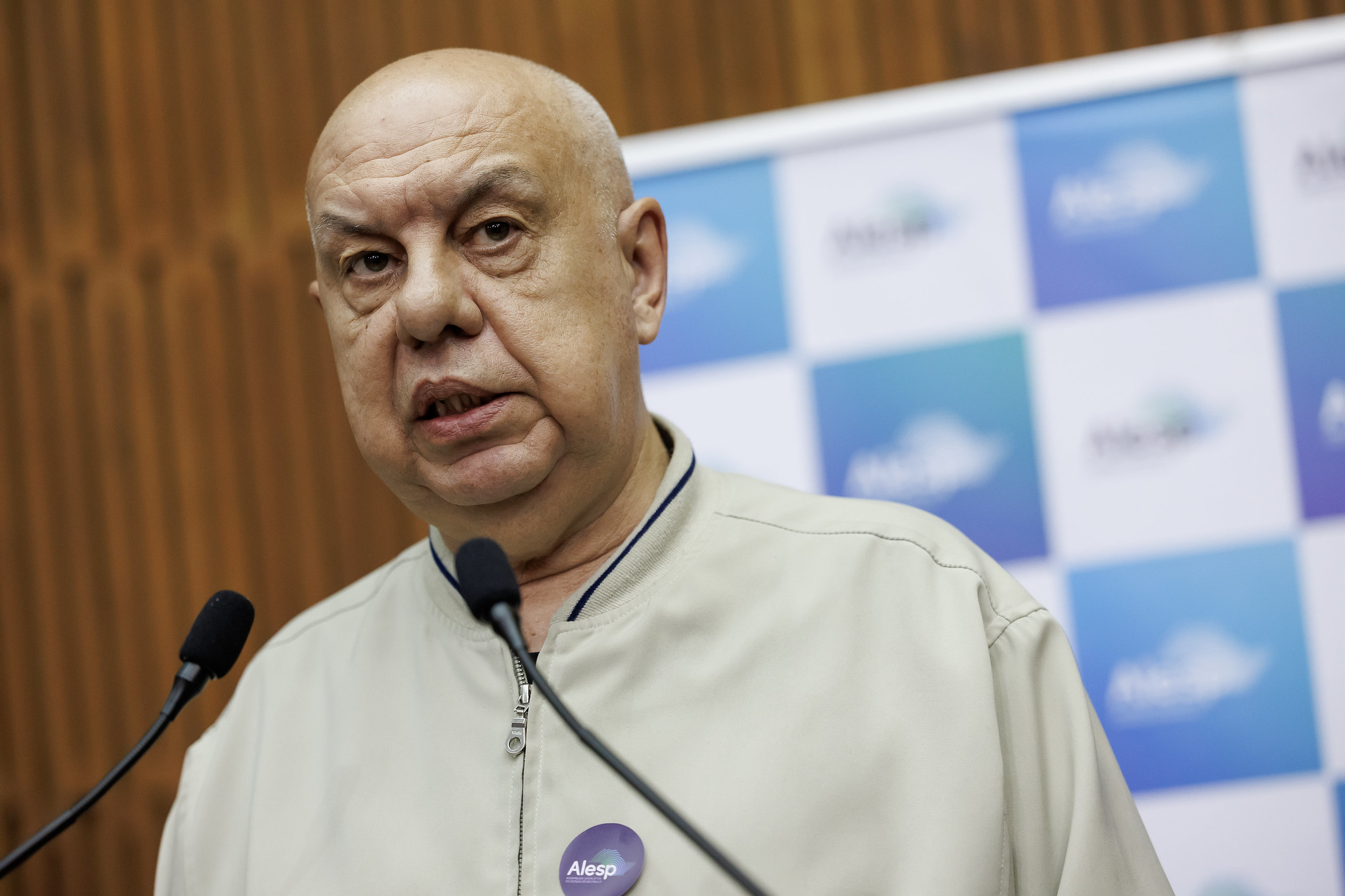 Tiago Nogueira: dignidade e segurana jurdica<a style='float:right;color:#ccc' href='https://www3.al.sp.gov.br/repositorio/noticia/N-10-2025/fg354010.jpg' target=_blank><i class='bi bi-zoom-in'></i> Clique para ver a imagem </a>