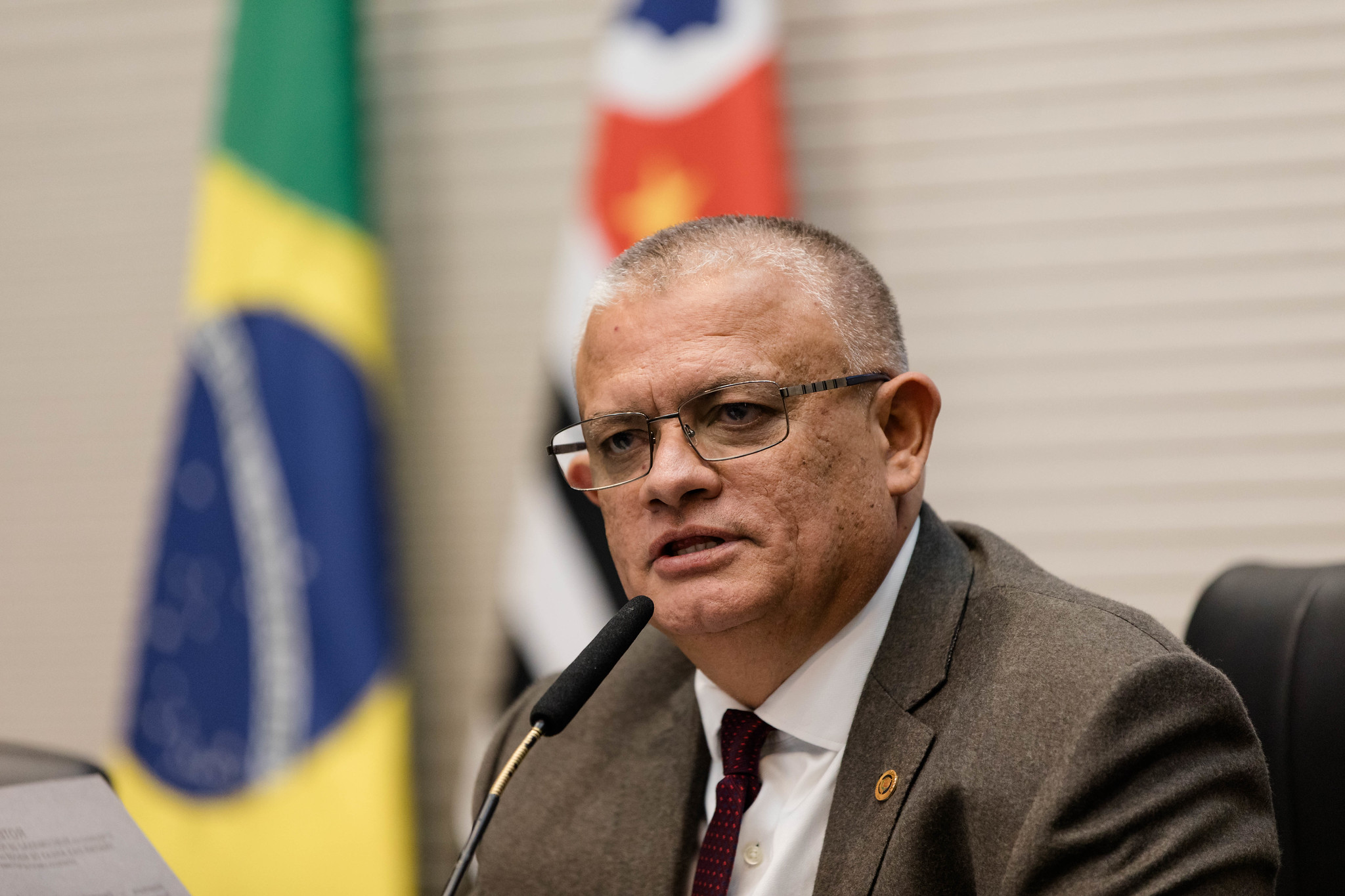 Dr. Jorge do Carmo: comisso quer pensar na causa<a style='float:right;color:#ccc' href='https://www3.al.sp.gov.br/repositorio/noticia/N-10-2025/fg354238.jpg' target=_blank><i class='bi bi-zoom-in'></i> Clique para ver a imagem </a>