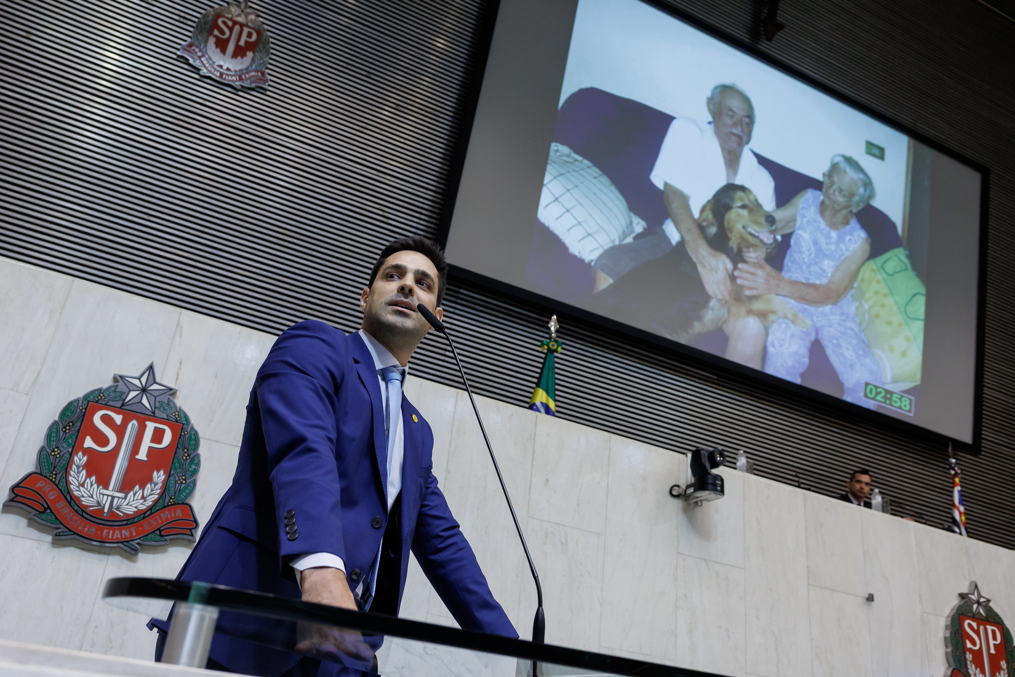 Deputado Leonardo Siqueira (Novo)<a style='float:right;color:#ccc' href='https://www3.al.sp.gov.br/repositorio/noticia/N-10-2025/fg354423.jpg' target=_blank><i class='bi bi-zoom-in'></i> Clique para ver a imagem </a>