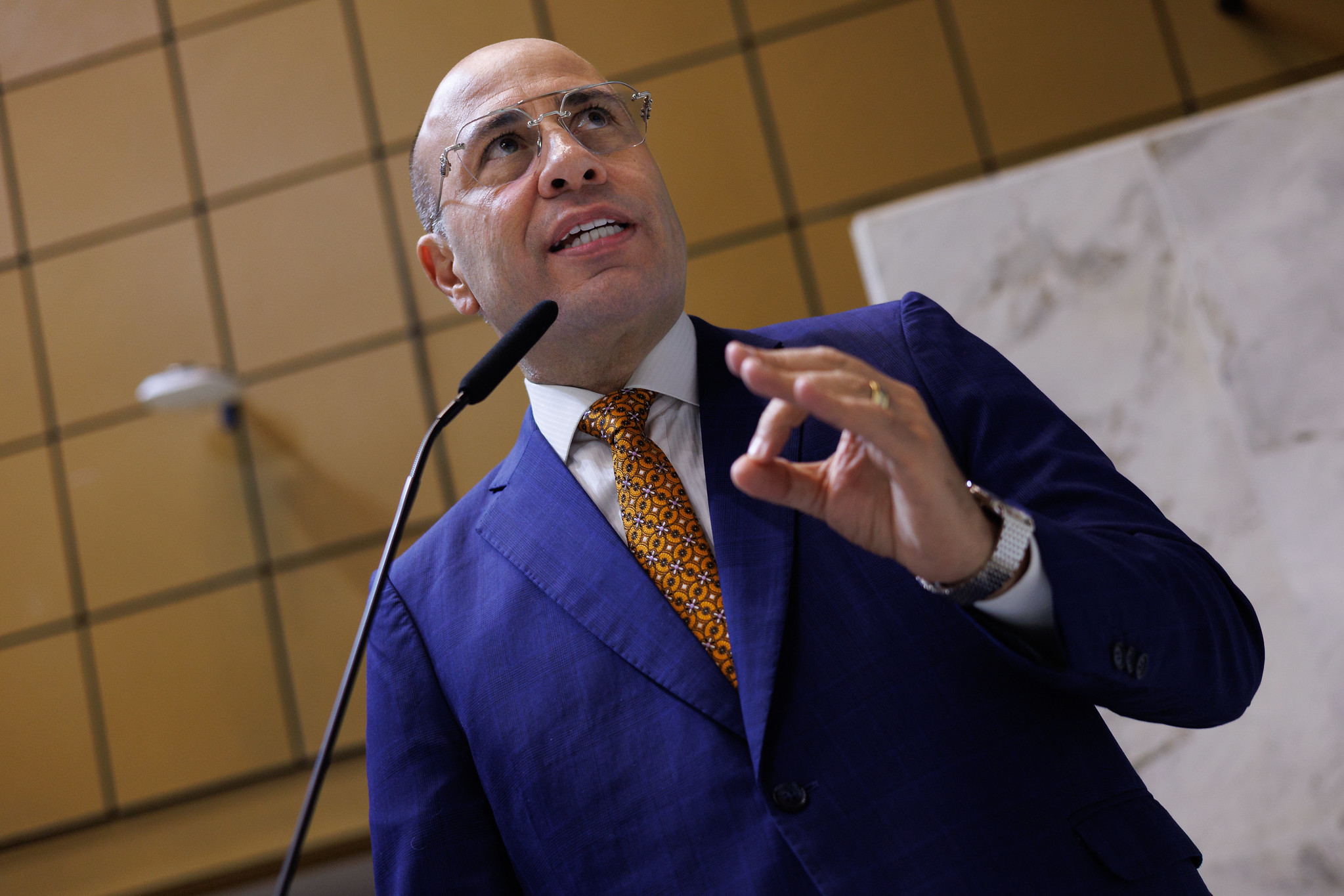 Oseias de Madureira: vtimas na Faixa de Gaza<a style='float:right;color:#ccc' href='https://www3.al.sp.gov.br/repositorio/noticia/N-10-2025/fg354706.jpg' target=_blank><i class='bi bi-zoom-in'></i> Clique para ver a imagem </a>