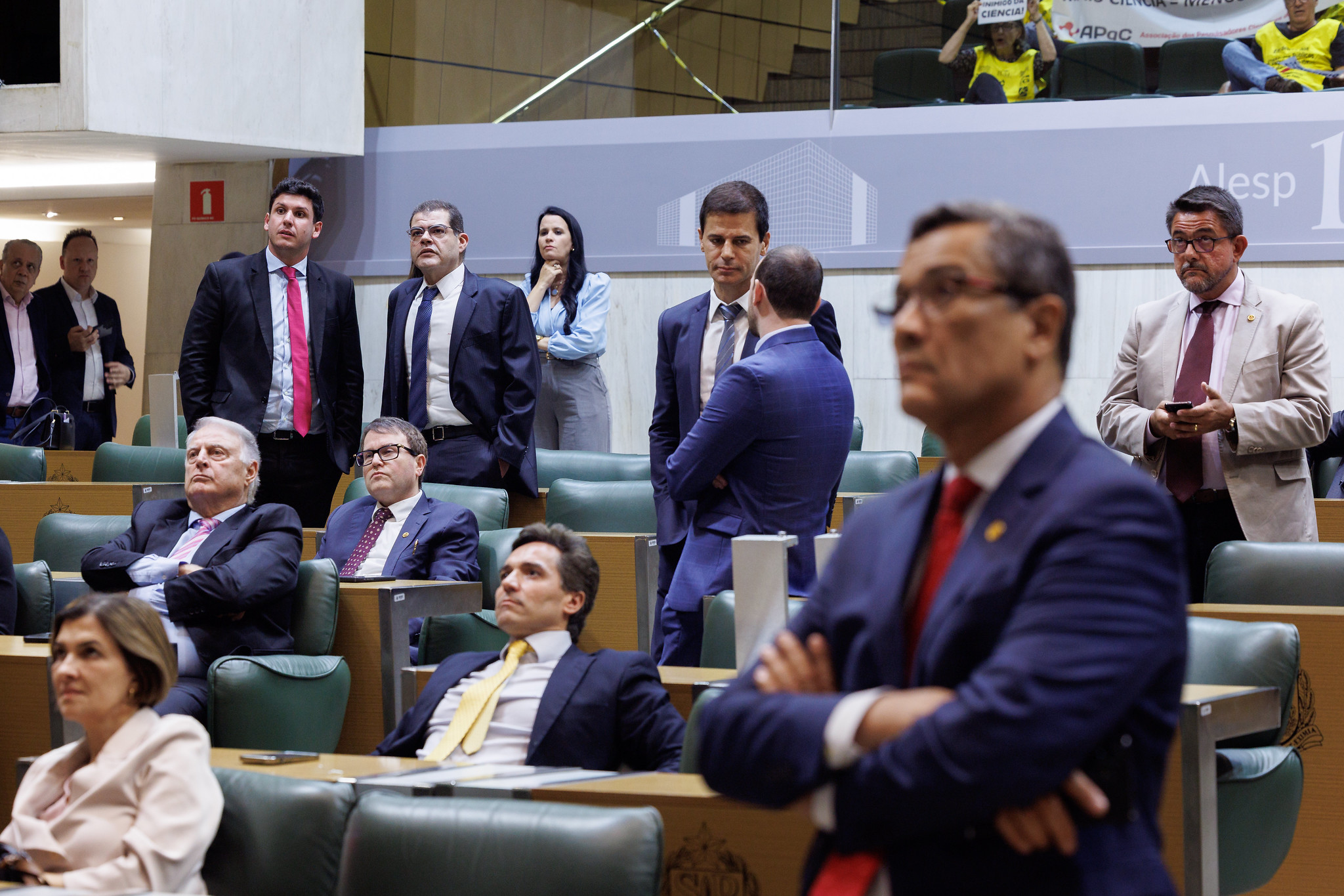 Sesso Extraordinria realizada nesta tera 14<a style='float:right;color:#ccc' href='https://www3.al.sp.gov.br/repositorio/noticia/N-10-2025/fg354800.jpg' target=_blank><i class='bi bi-zoom-in'></i> Clique para ver a imagem </a>