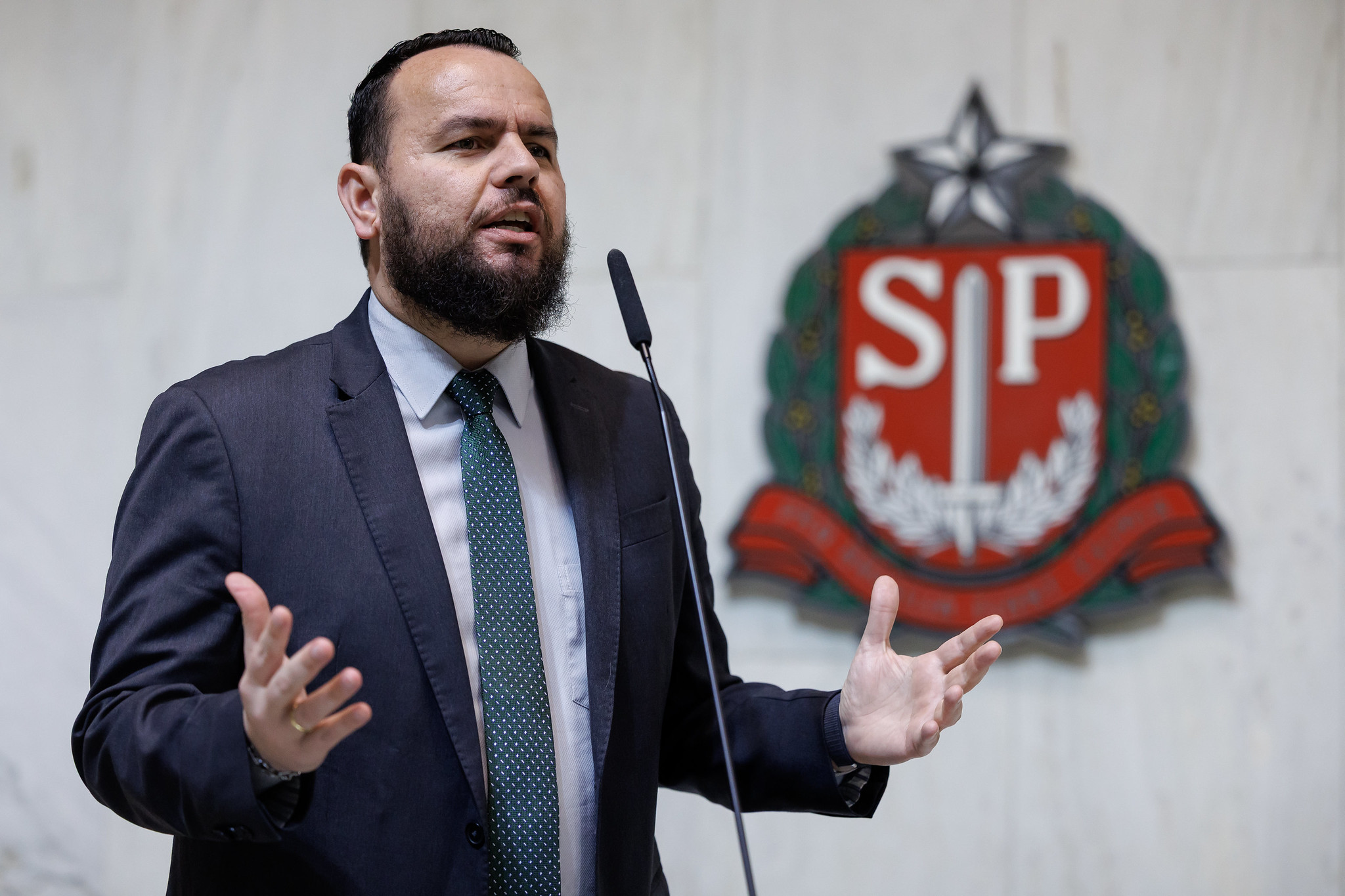 Dep. Gil Diniz (PL)<a style='float:right;color:#ccc' href='https://www3.al.sp.gov.br/repositorio/noticia/N-10-2025/fg355128.jpg' target=_blank><i class='bi bi-zoom-in'></i> Clique para ver a imagem </a>