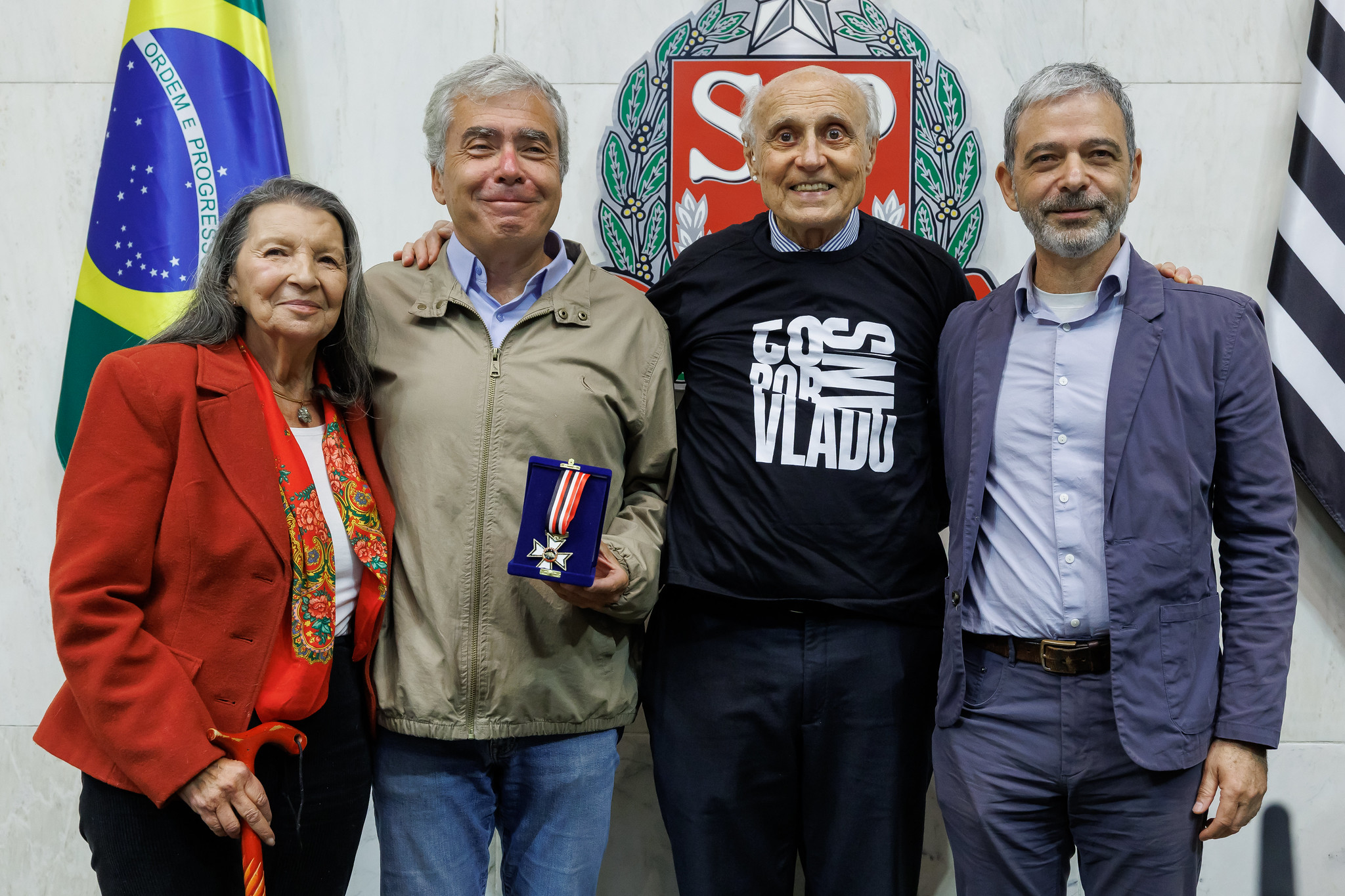 Homenagem a Vladimir Herzog<a style='float:right;color:#ccc' href='https://www3.al.sp.gov.br/repositorio/noticia/N-10-2025/fg355319.jpg' target=_blank><i class='bi bi-zoom-in'></i> Clique para ver a imagem </a>
