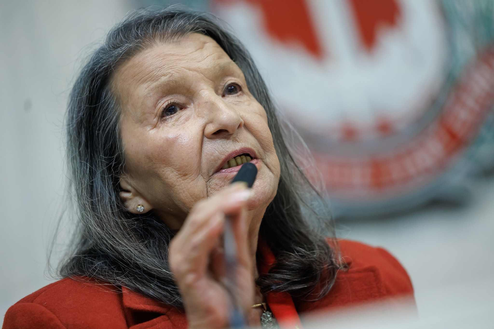 Jornalista e amiga Rose Nogueira<a style='float:right;color:#ccc' href='https://www3.al.sp.gov.br/repositorio/noticia/N-10-2025/fg355329.jpg' target=_blank><i class='bi bi-zoom-in'></i> Clique para ver a imagem </a>