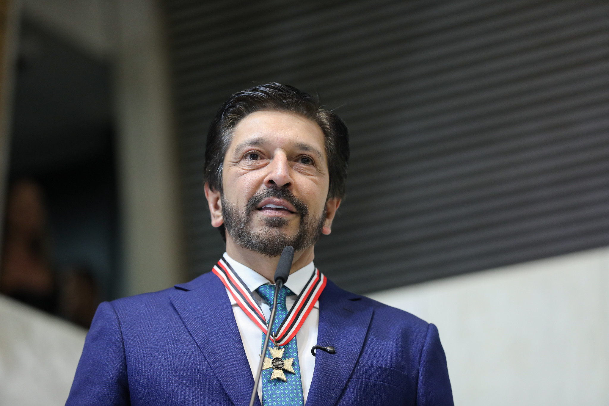 Nunes: gerar oportunidade para as pessoas<a style='float:right;color:#ccc' href='https://www3.al.sp.gov.br/repositorio/noticia/N-10-2025/fg355342.jpg' target=_blank><i class='bi bi-zoom-in'></i> Clique para ver a imagem </a>