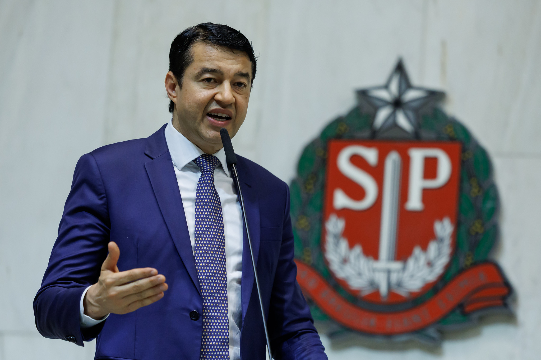 Carlos Cezar (PL): Igreja Quadrangular<a style='float:right;color:#ccc' href='https://www3.al.sp.gov.br/repositorio/noticia/N-10-2025/fg355505.jpg' target=_blank><i class='bi bi-zoom-in'></i> Clique para ver a imagem </a>