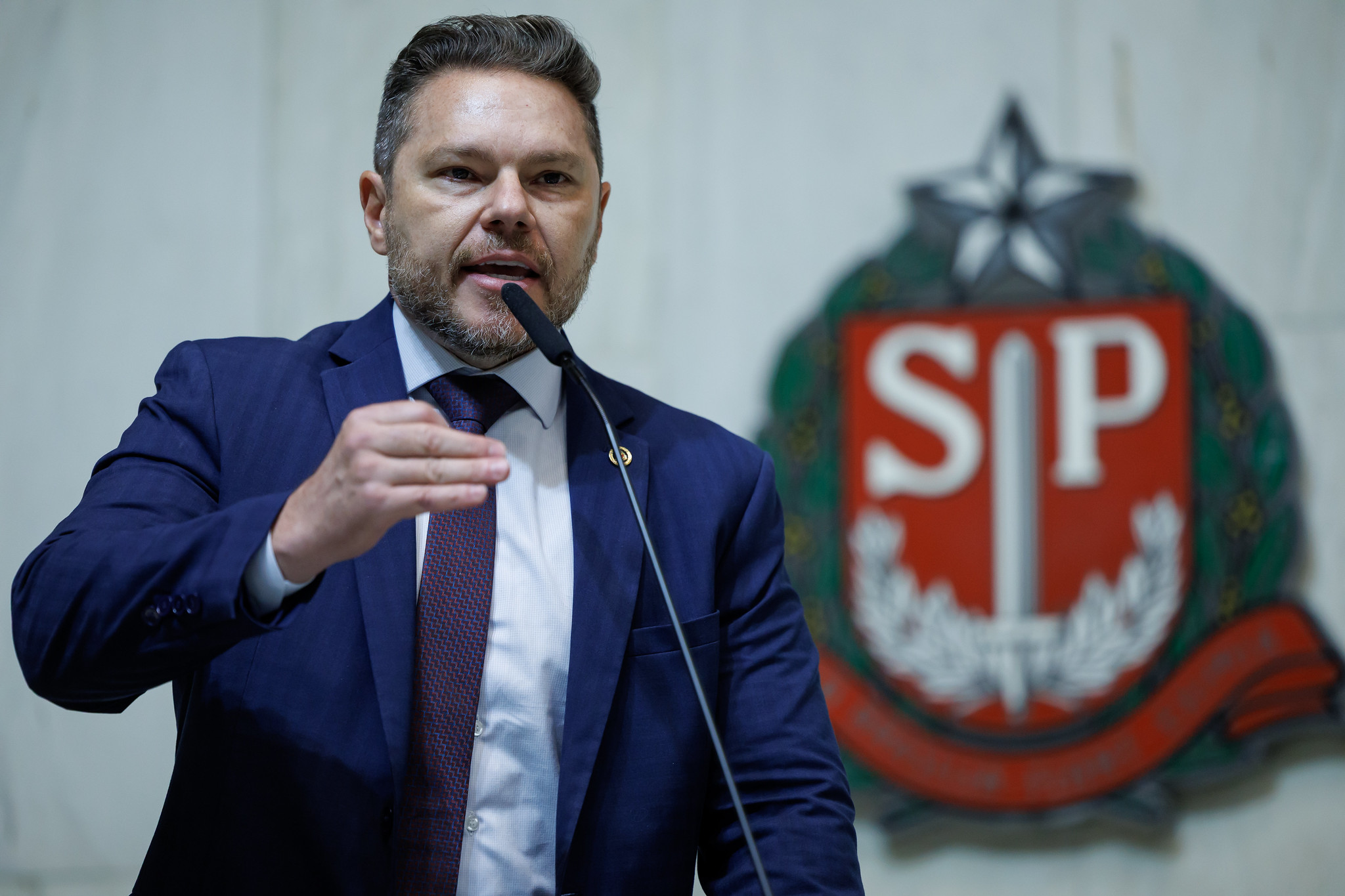 Danilo Campetti (Rep): combate ao crime organizado<a style='float:right;color:#ccc' href='https://www3.al.sp.gov.br/repositorio/noticia/N-10-2025/fg355508.jpg' target=_blank><i class='bi bi-zoom-in'></i> Clique para ver a imagem </a>