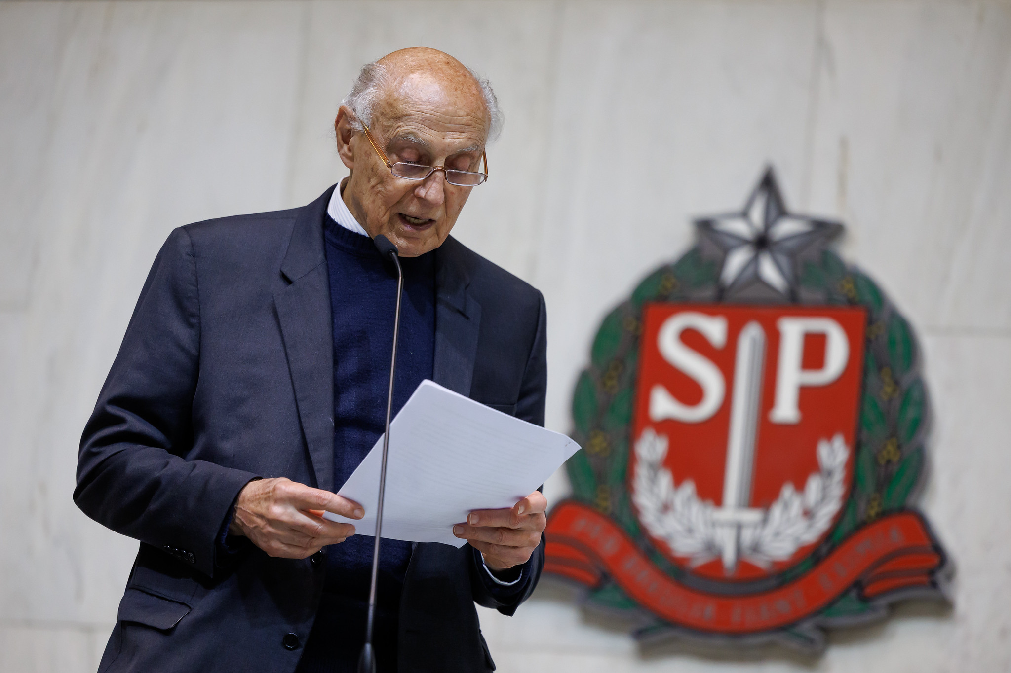 Eduardo Suplicy (PT)<a style='float:right;color:#ccc' href='https://www3.al.sp.gov.br/repositorio/noticia/N-10-2026/fg367544.jpg' target=_blank><i class='bi bi-zoom-in'></i> Clique para ver a imagem </a>
