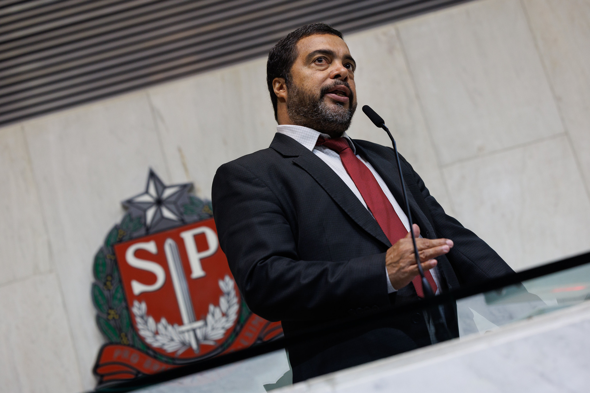 Deputado Luiz Claudio Marcolino<a style='float:right;color:#ccc' href='https://www3.al.sp.gov.br/repositorio/noticia/N-10-2026/fg367555.jpg' target=_blank><i class='bi bi-zoom-in'></i> Clique para ver a imagem </a>