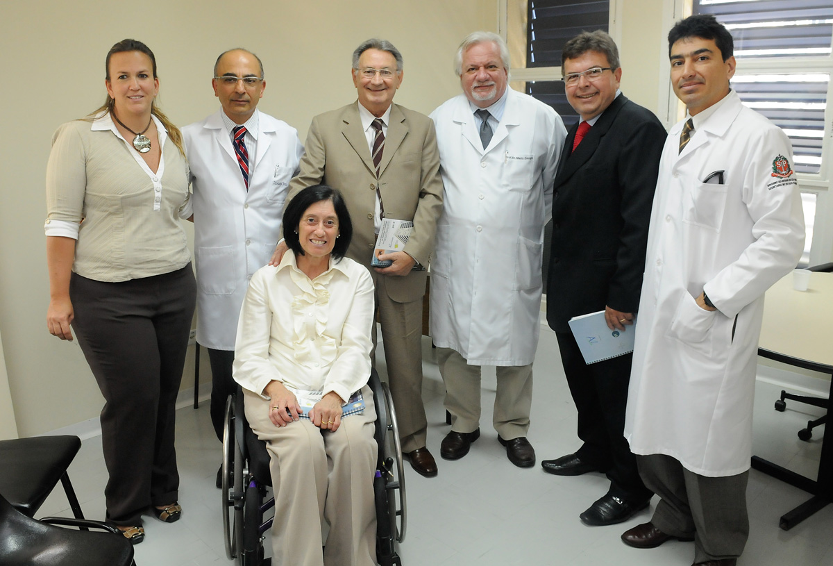 CPI de Reproduo Assistida visita o Hospital Prola Byington<a style='float:right;color:#ccc' href='https://www3.al.sp.gov.br/repositorio/noticia/N-11-2012/fg119363.jpg' target=_blank><i class='bi bi-zoom-in'></i> Clique para ver a imagem </a>