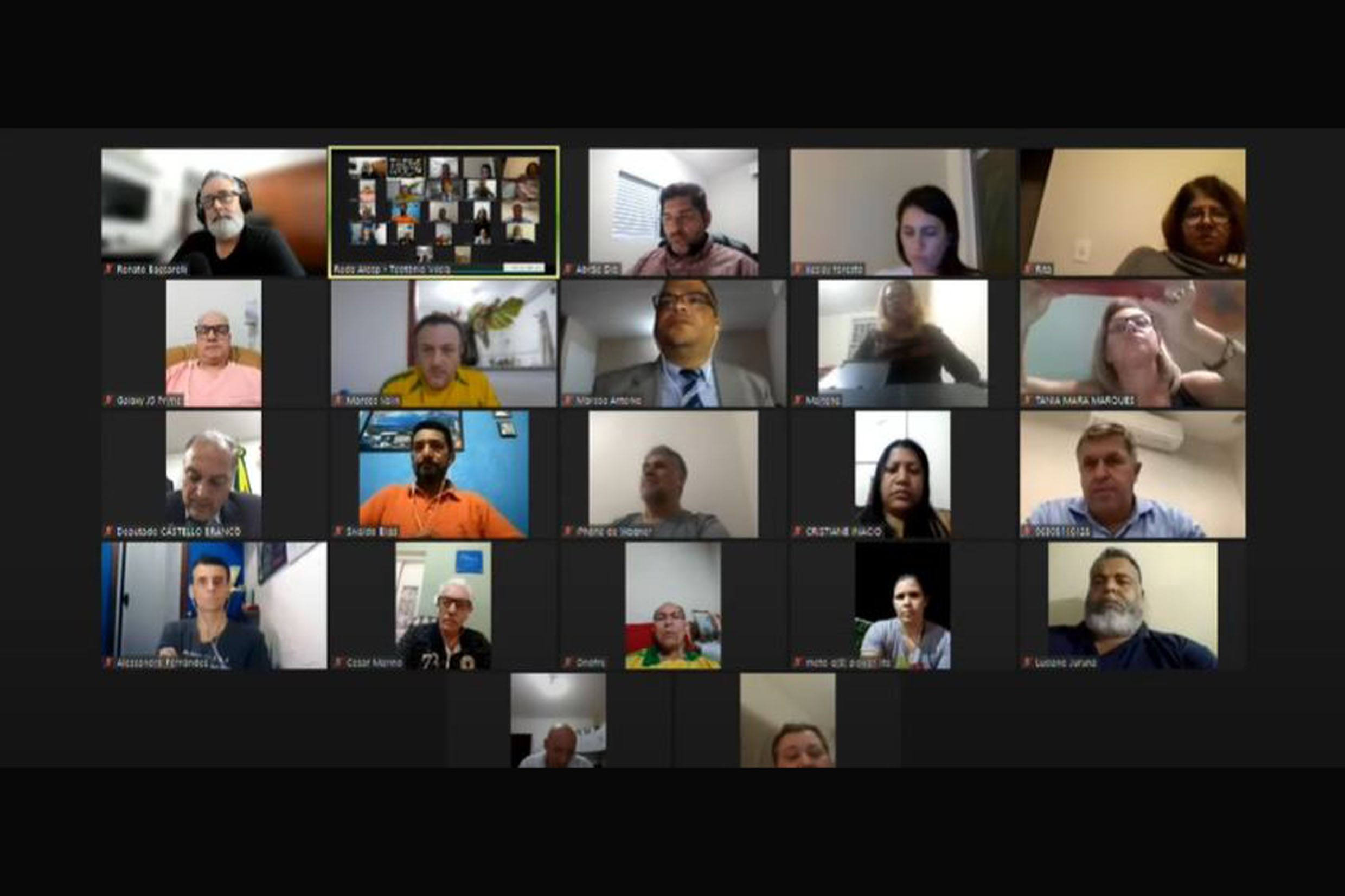 Reunião híbrida com Representantes Regionais PCD<a style='float:right;color:#ccc' href='https://www3.al.sp.gov.br/repositorio/noticia/N-11-2021/fg277549.jpg' target=_blank><i class='bi bi-zoom-in'></i> Clique para ver a imagem </a>