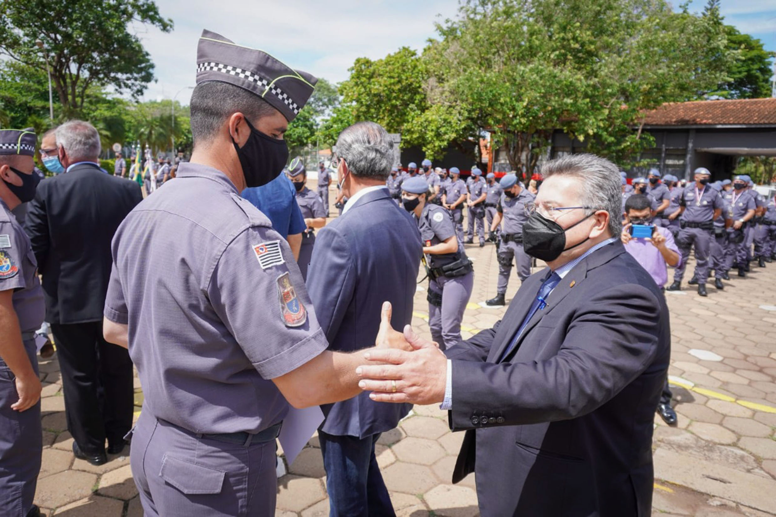 Ato Solene Policiais Araatuba<a style='float:right;color:#ccc' href='https://www3.al.sp.gov.br/repositorio/noticia/N-11-2021/fg278093.jpg' target=_blank><i class='bi bi-zoom-in'></i> Clique para ver a imagem </a>