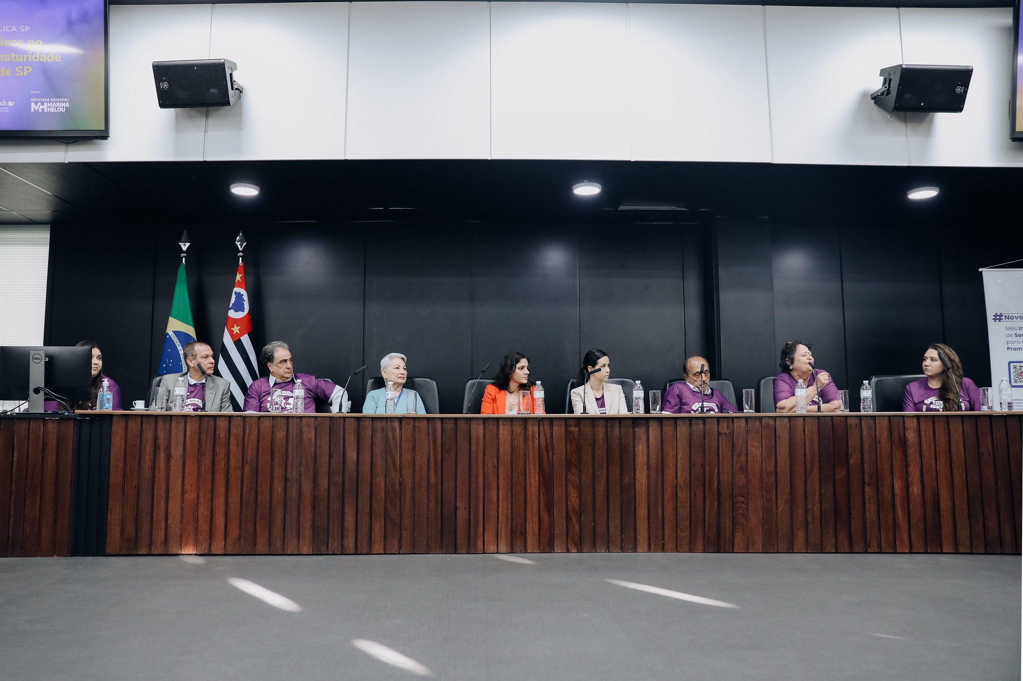 Especialistas e famlias debateram cuidado <a style='float:right;color:#ccc' href='https://www3.al.sp.gov.br/repositorio/noticia/N-11-2024/fg337797.jpg' target=_blank><i class='bi bi-zoom-in'></i> Clique para ver a imagem </a>