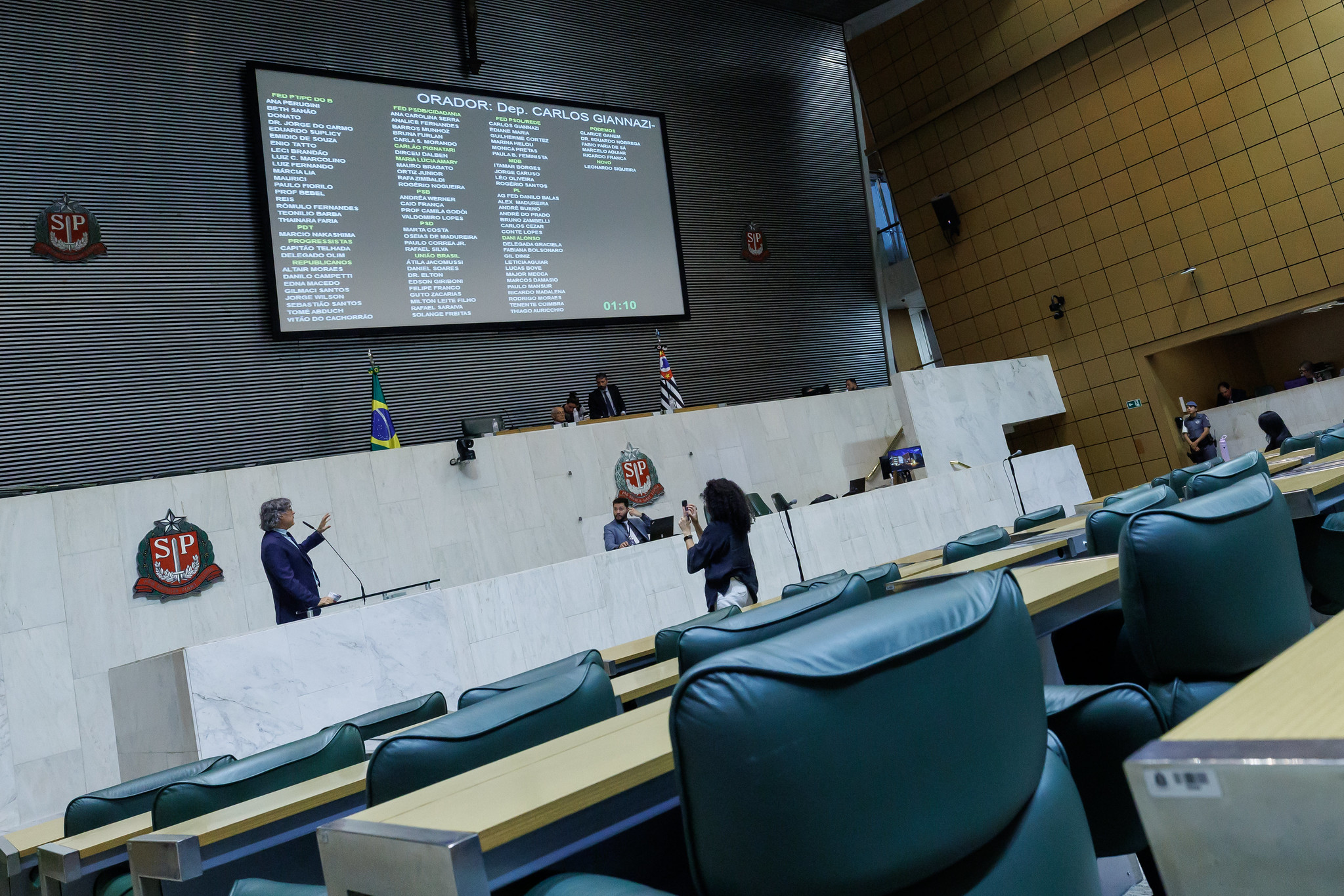 157 Sesso Ordinria no JK<a style='float:right;color:#ccc' href='https://www3.al.sp.gov.br/repositorio/noticia/N-11-2025/fg355859.jpg' target=_blank><i class='bi bi-zoom-in'></i> Clique para ver a imagem </a>