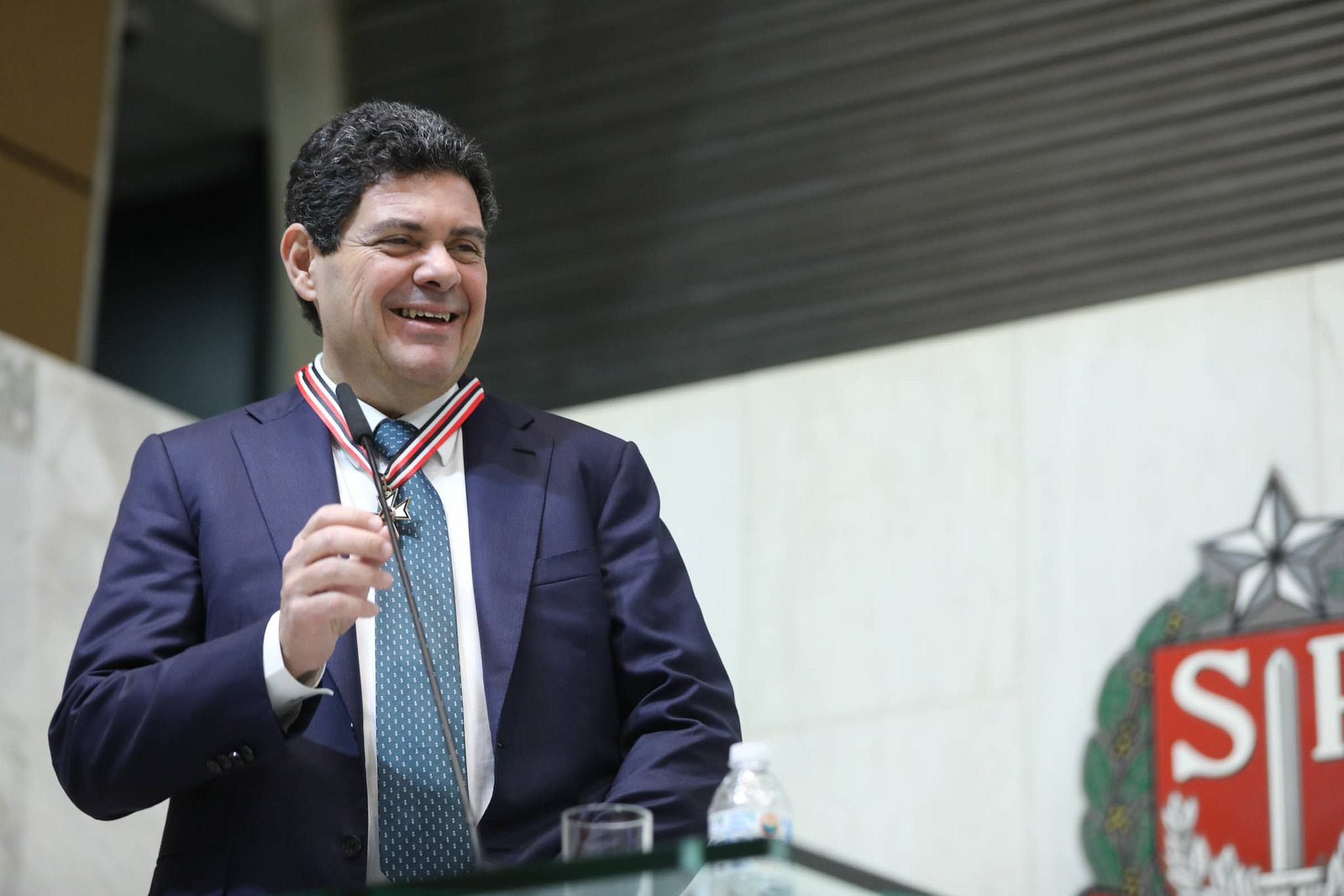 Molina: Homenagem aumenta nossa responsabilidade<a style='float:right;color:#ccc' href='https://www3.al.sp.gov.br/repositorio/noticia/N-11-2025/fg357311.jpg' target=_blank><i class='bi bi-zoom-in'></i> Clique para ver a imagem </a>