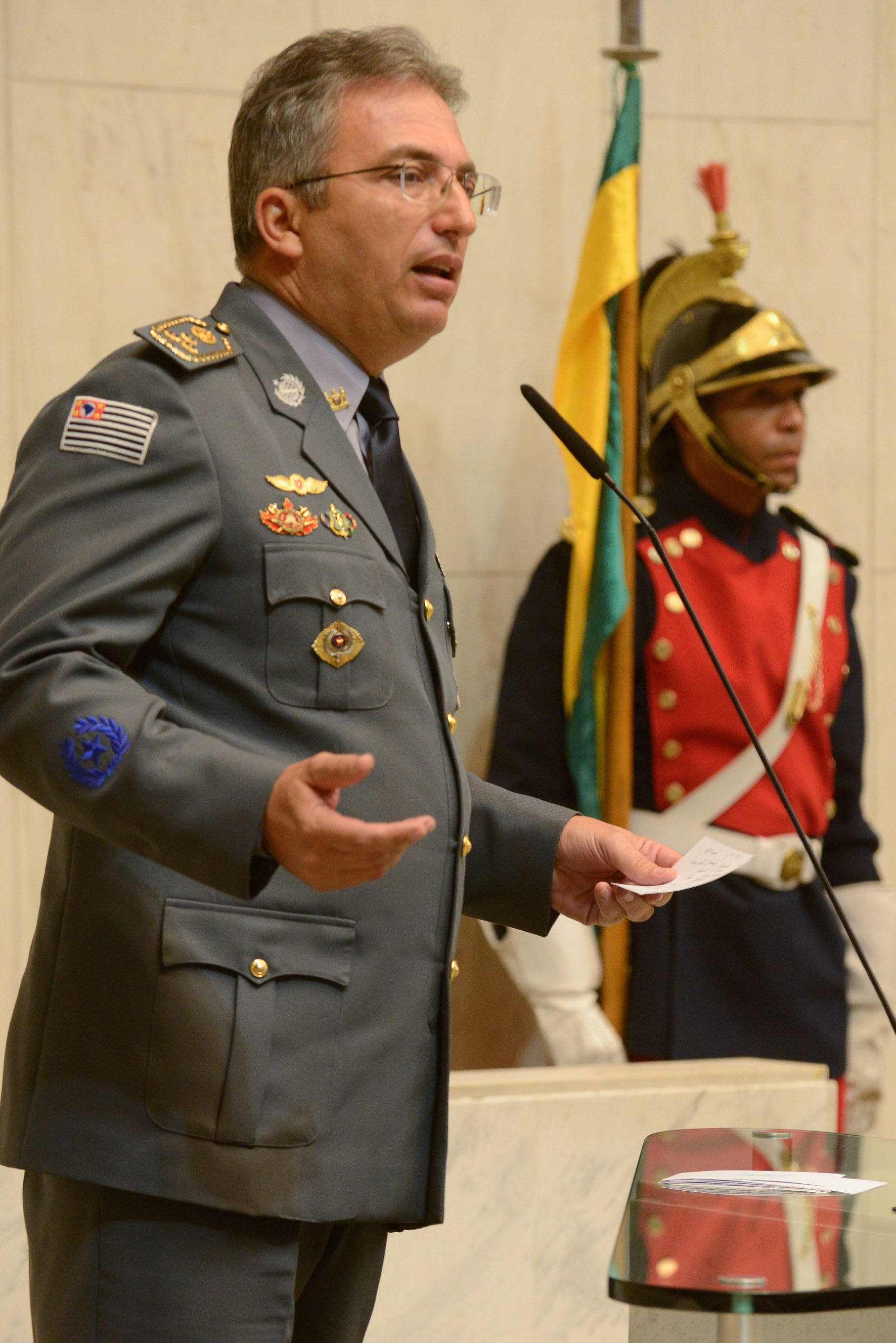 Ricardo Gambaroni, Comandante Geral da Polcia Militar do Estado de So Paulo <a style='float:right;color:#ccc' href='https://www3.al.sp.gov.br/repositorio/noticia/N-12-2016/fg197550.jpg' target=_blank><i class='bi bi-zoom-in'></i> Clique para ver a imagem </a>