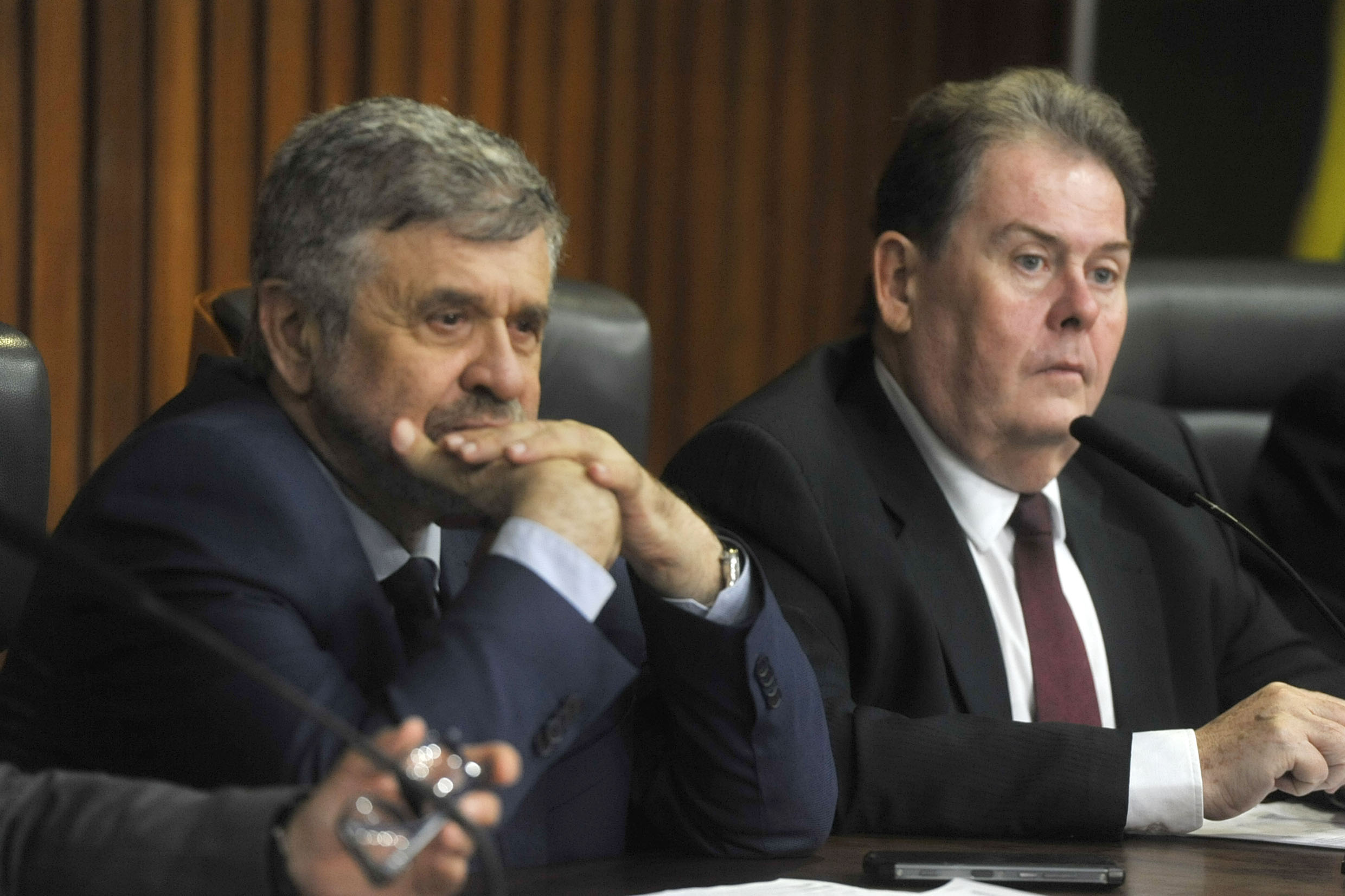 Jos Amrico e Roberto Morais<a style='float:right;color:#ccc' href='https://www3.al.sp.gov.br/repositorio/noticia/N-12-2019/fg245201.jpg' target=_blank><i class='bi bi-zoom-in'></i> Clique para ver a imagem </a>