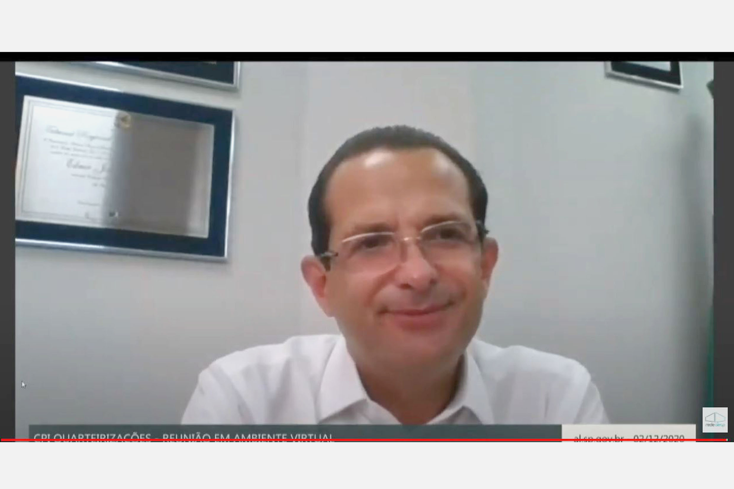 Edmir Chedid preside a CPI - Quarteirizaes em ambiente virtual <a style='float:right;color:#ccc' href='https://www3.al.sp.gov.br/repositorio/noticia/N-12-2020/fg258661.jpg' target=_blank><i class='bi bi-zoom-in'></i> Clique para ver a imagem </a>