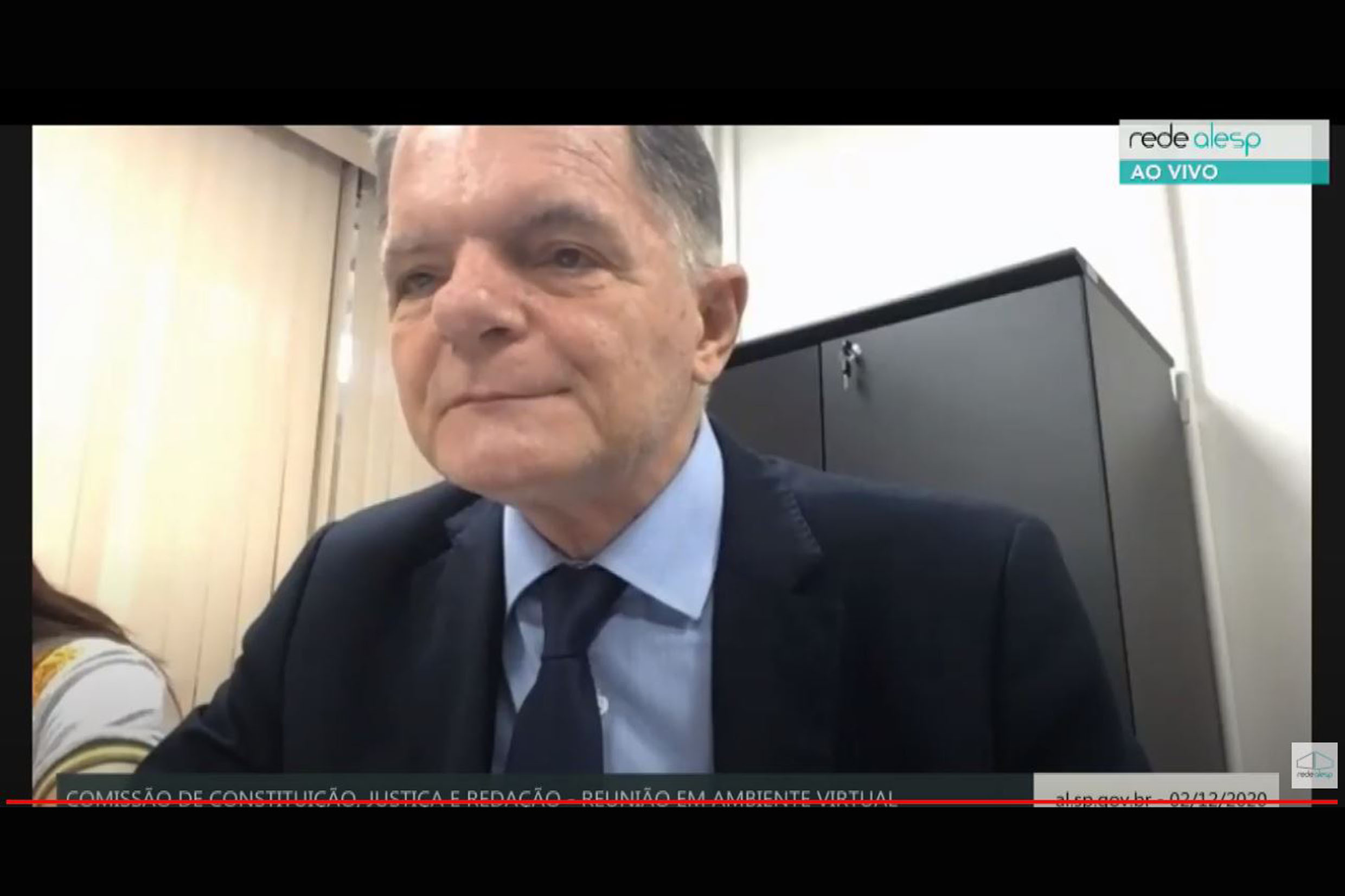 Mauro Bragato preside a comisso em ambiente virtual<a style='float:right;color:#ccc' href='https://www3.al.sp.gov.br/repositorio/noticia/N-12-2020/fg258700.jpg' target=_blank><i class='bi bi-zoom-in'></i> Clique para ver a imagem </a>
